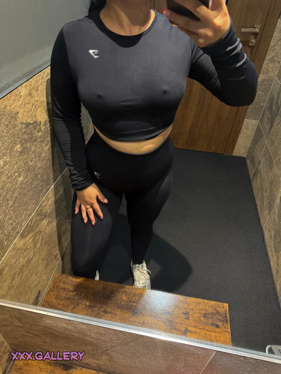 The Unmatched Sensation of Going Braless at the Gym 🏋️💥