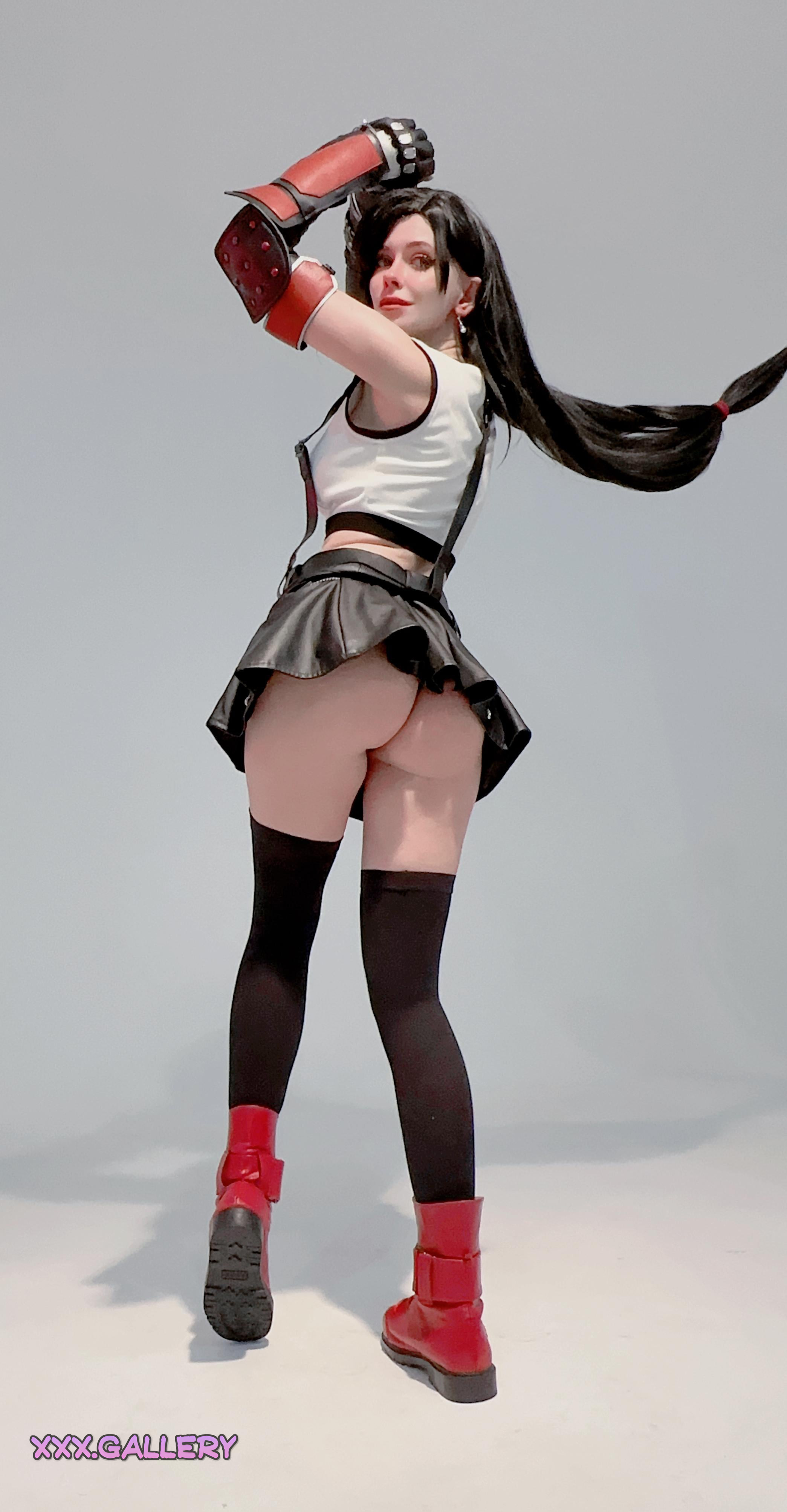 Sensual Tifa Cosplay by Caterpillar: Ignite Your Imagination 🔥