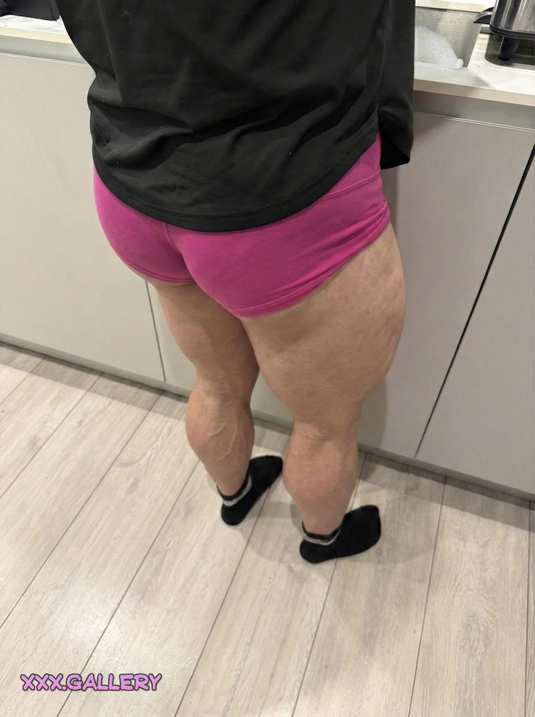 From Baggy to Tight: Proving My Manliness to Skeptical Girls 🌋️💪🏼