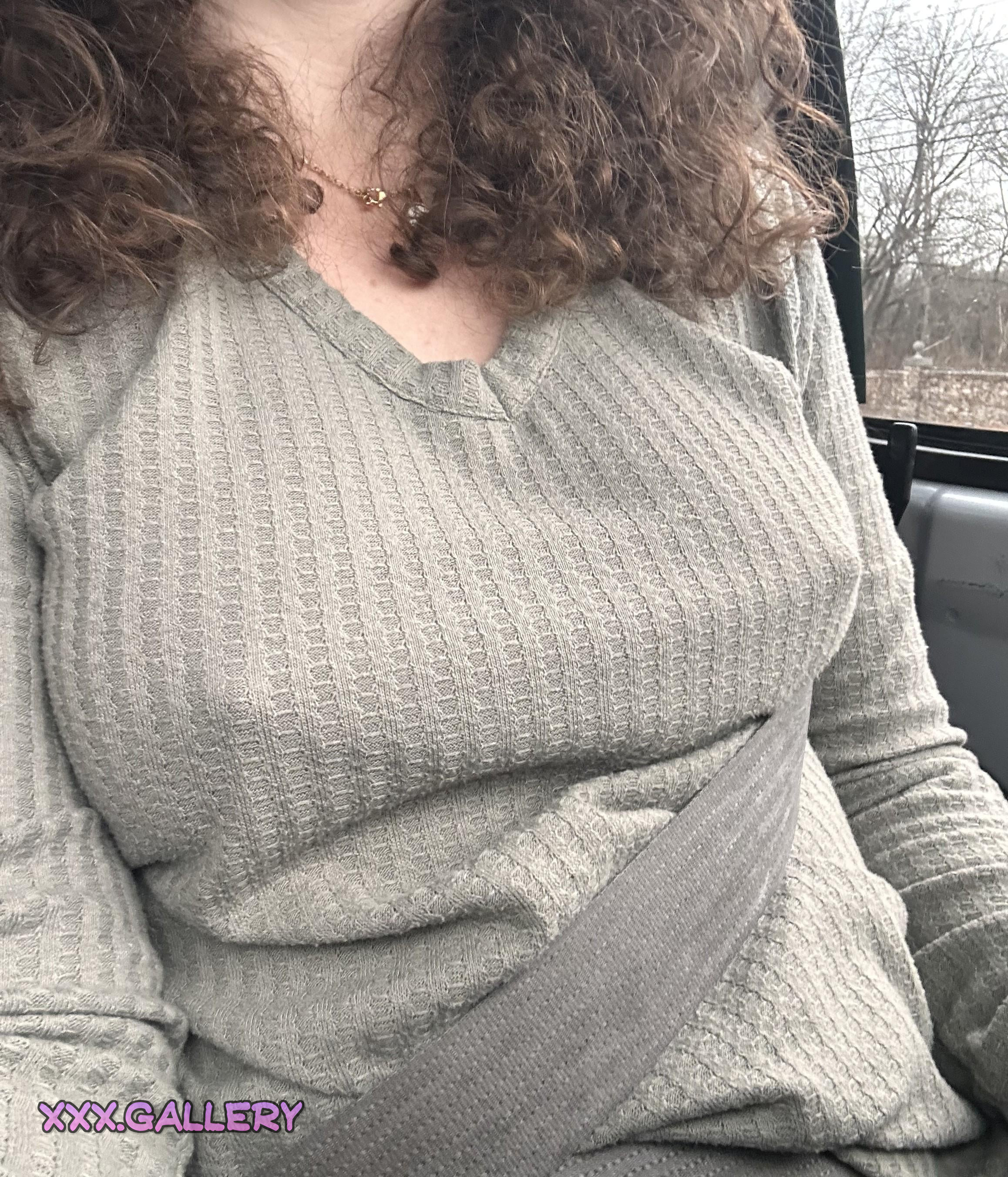 Craving Intimate Shopping Experiences? 🛍️