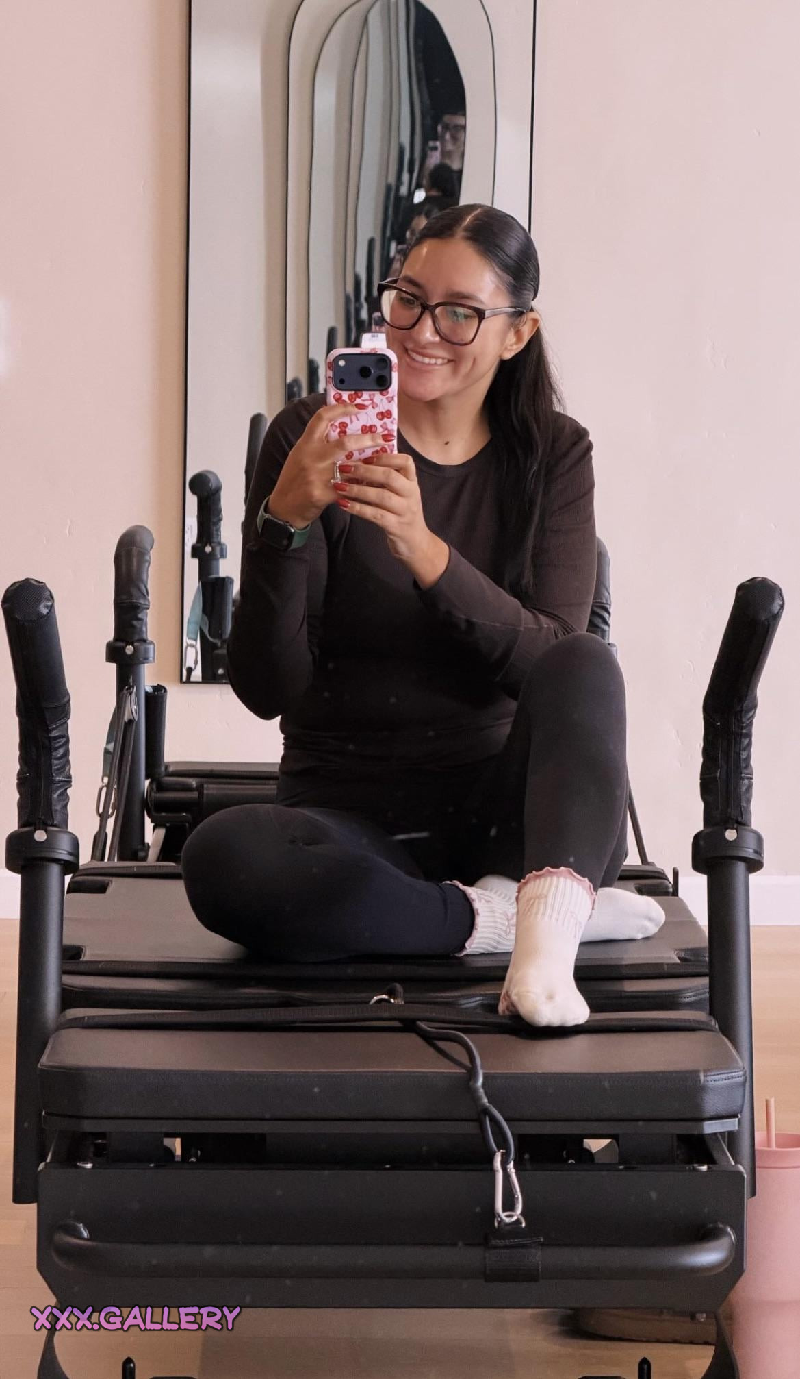 Sweaty Brunette’s Post-Workout Glow 💦✨