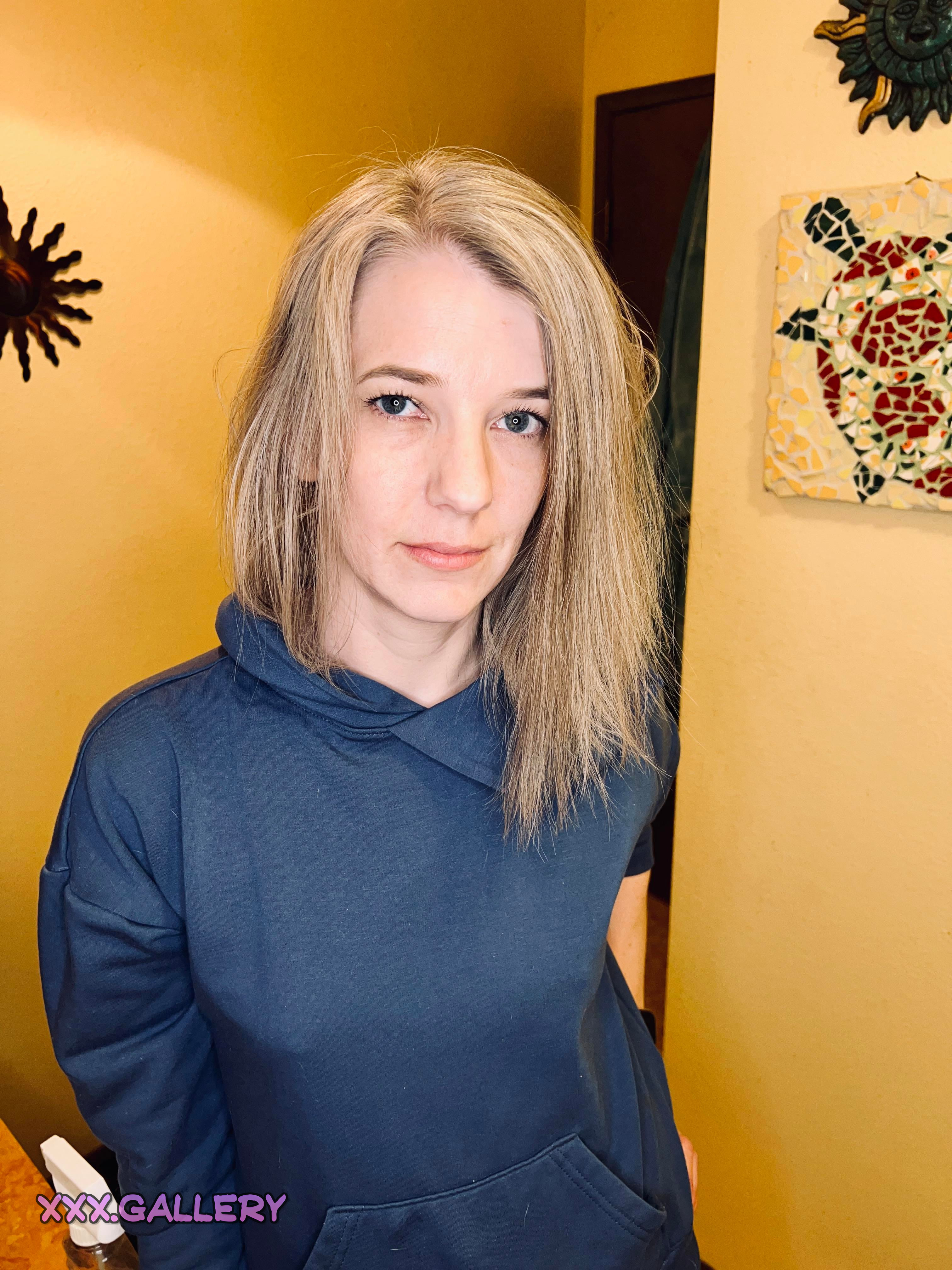 Why Bras Can Be Uncomfortable yet Shopping for Them is Thrilling 🛍️