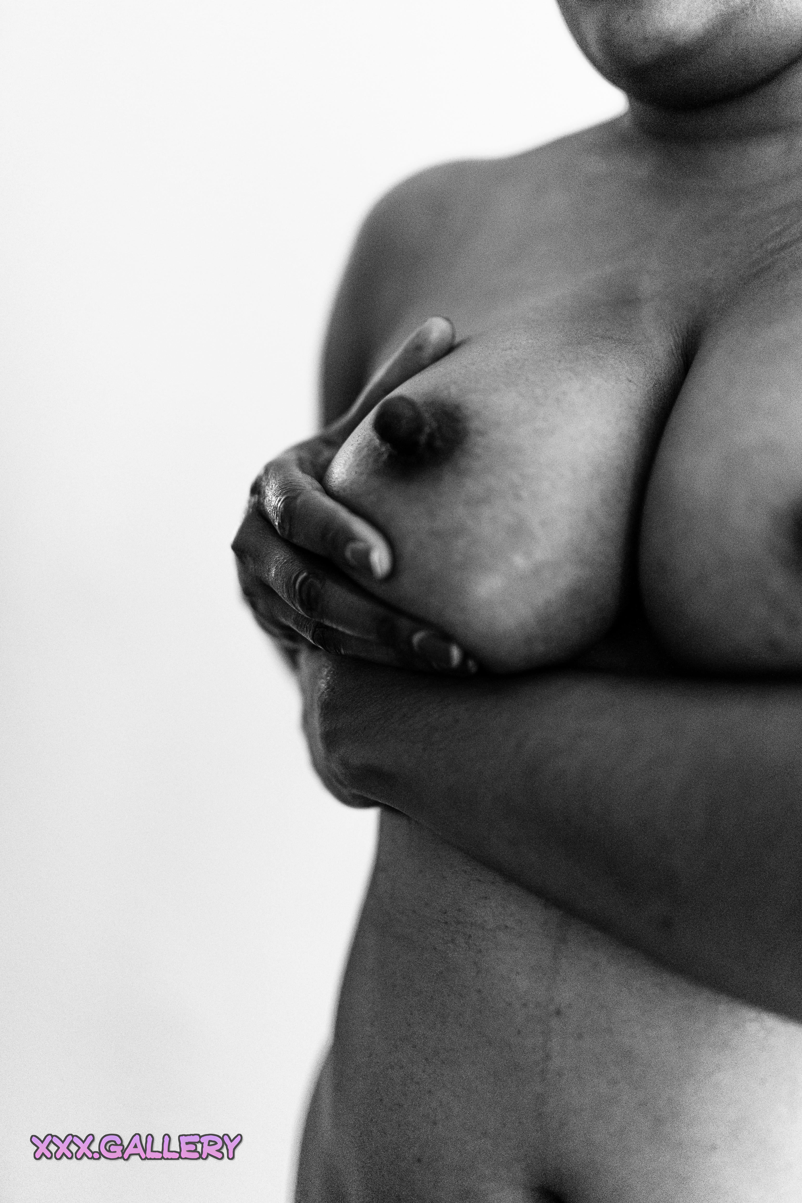 Exploring the Allure of Erect Nipples 🍯💋