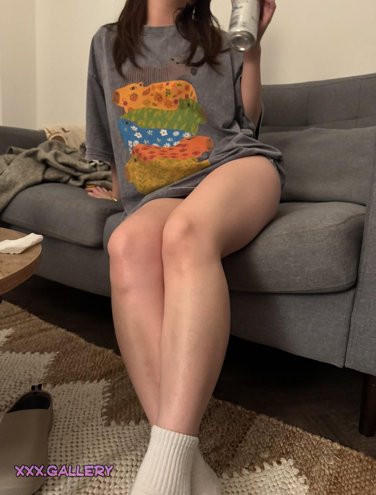 Gym Crush Asks: Are You Wearing a Bra Under That T-Shirt? 🧤👙