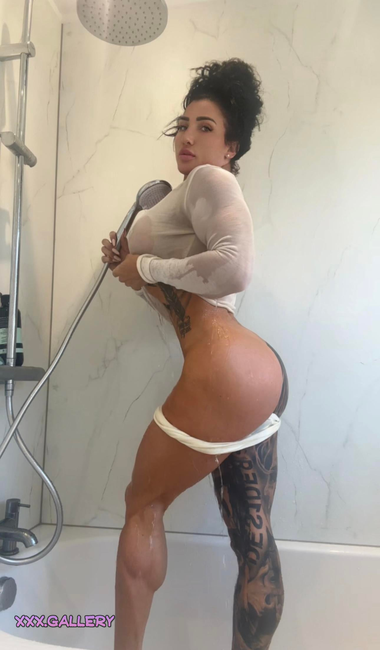 Stop and Appreciate My Curves 🌊🍑