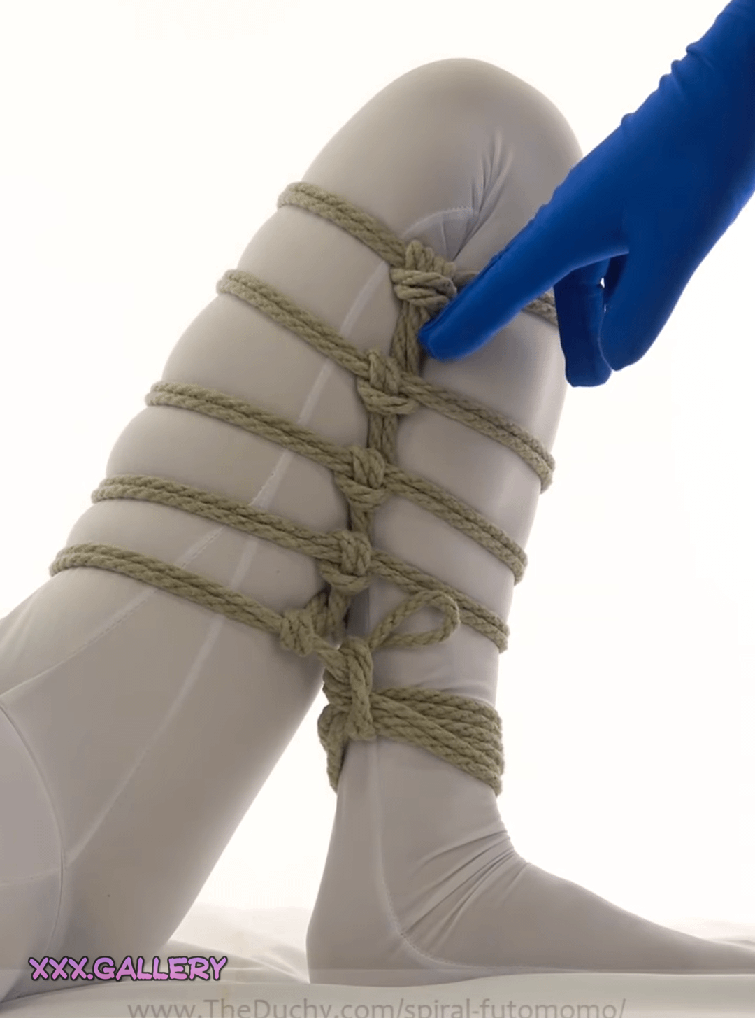 Exploring the Intimate World of Bondage: A Hidden Passion 🔓