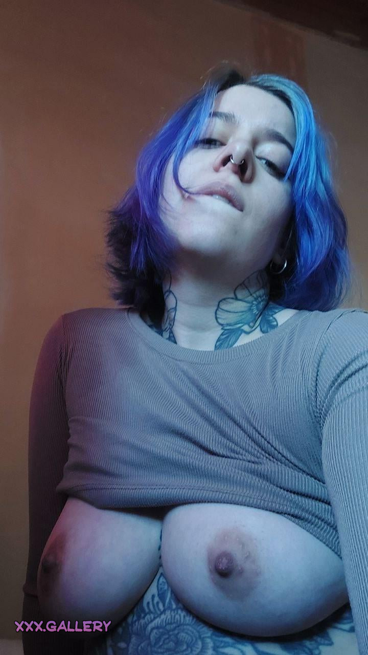 Dark Encounter with a Charismatic Cockmaster 🕯