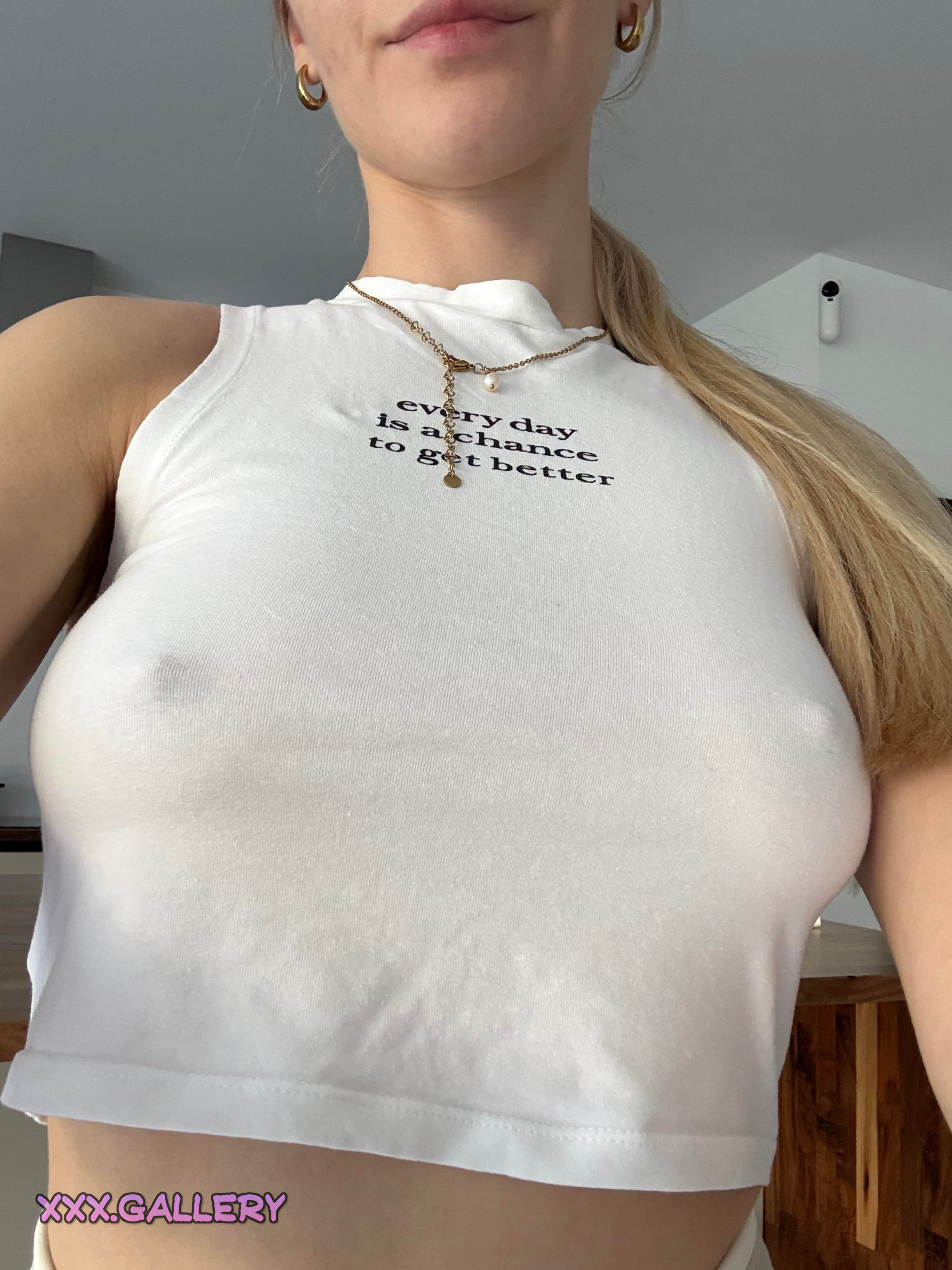 Ditching the Underwire: Braless Top Confessions 👙💥