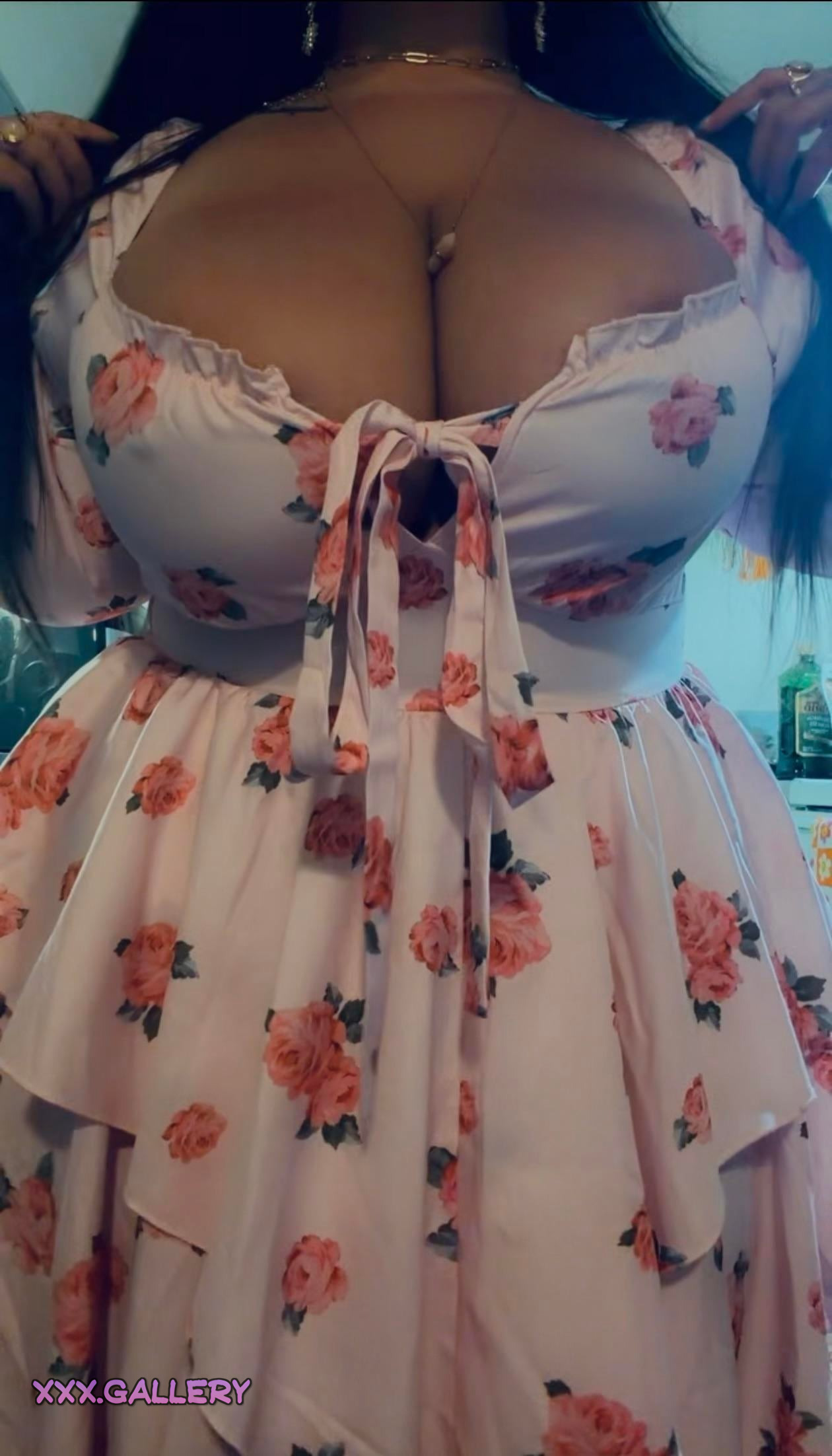 👰🕰️ «Do You Regret Inviting Me to Your Dark Castle, Sir?»