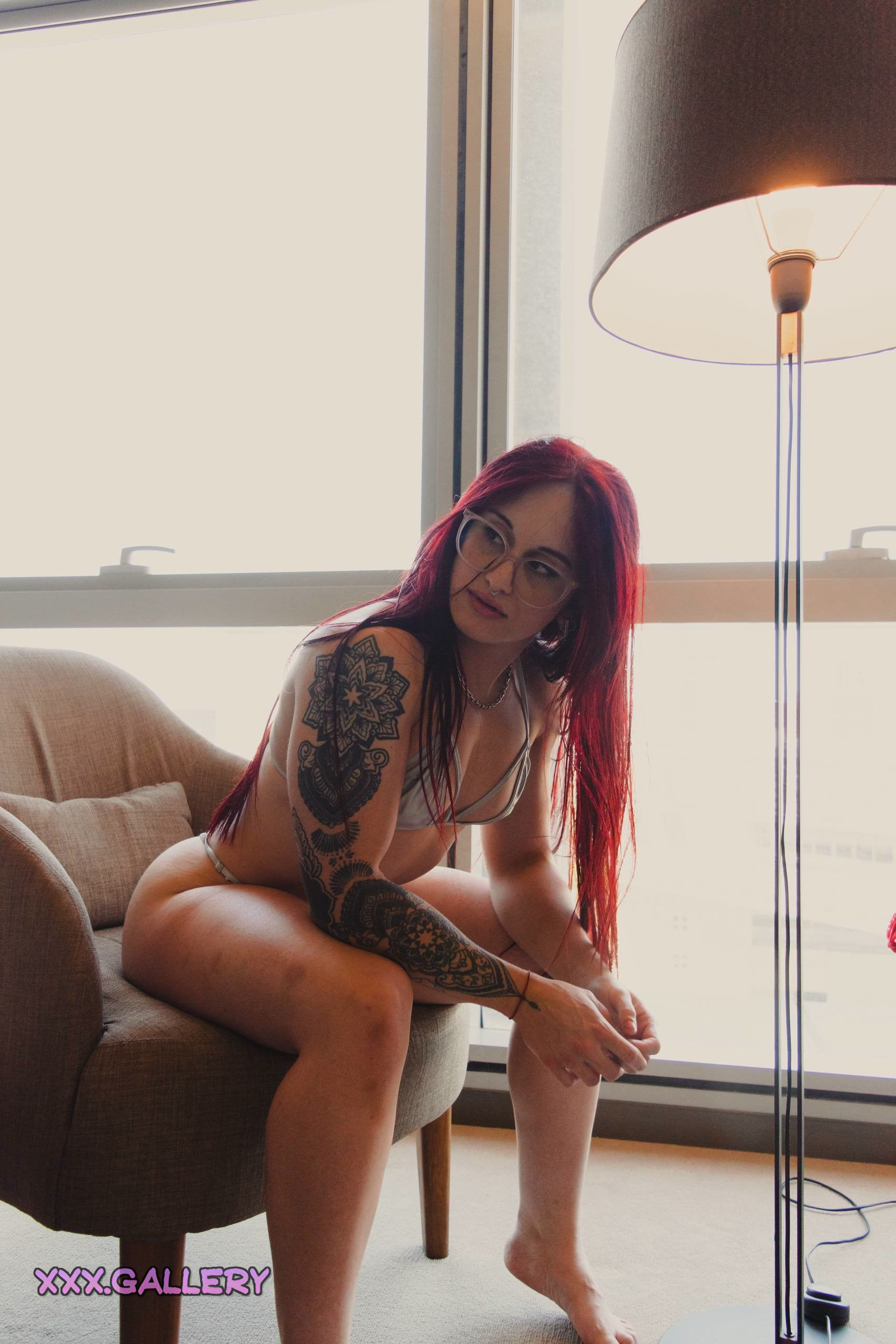 Drooling Over Muscle Mamas: Would You Give In To Their Sexy Charms? 🏋️💋