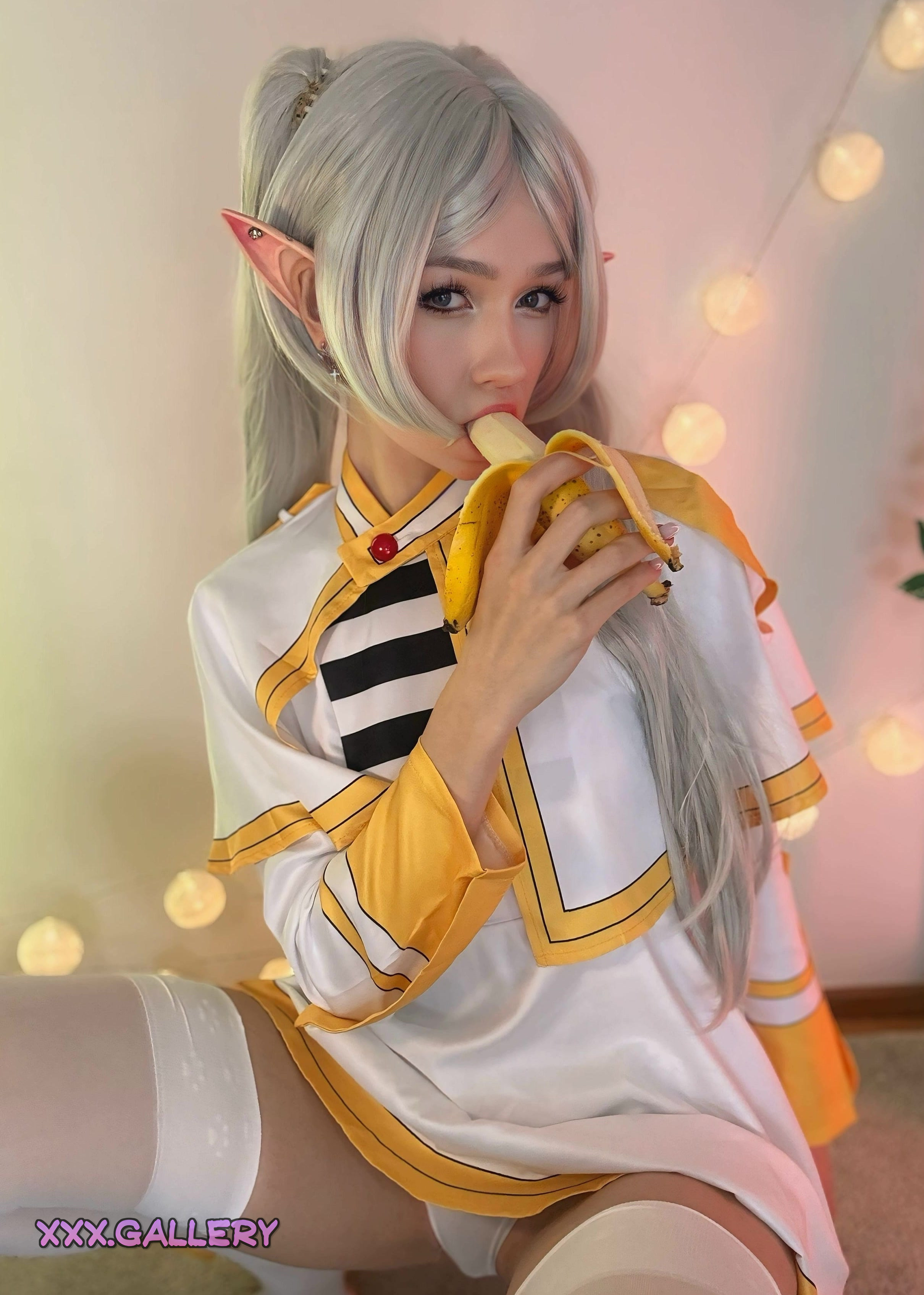 Frieren’s Surprising Bathroom Battle: A Peaceful Mage’s Unexpected War 🛁️💥