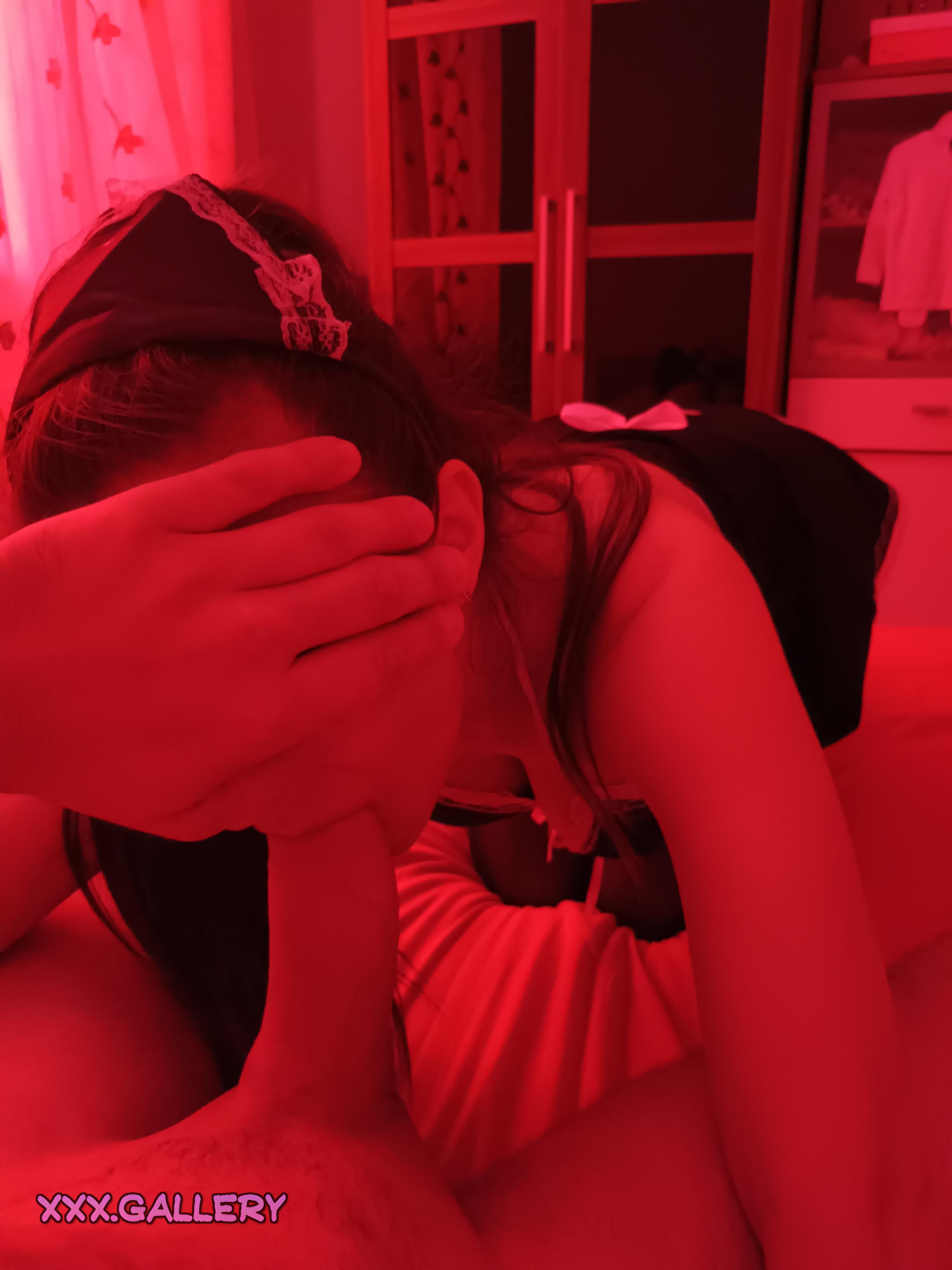 Seductive Brunette: Good as It Gets 💋