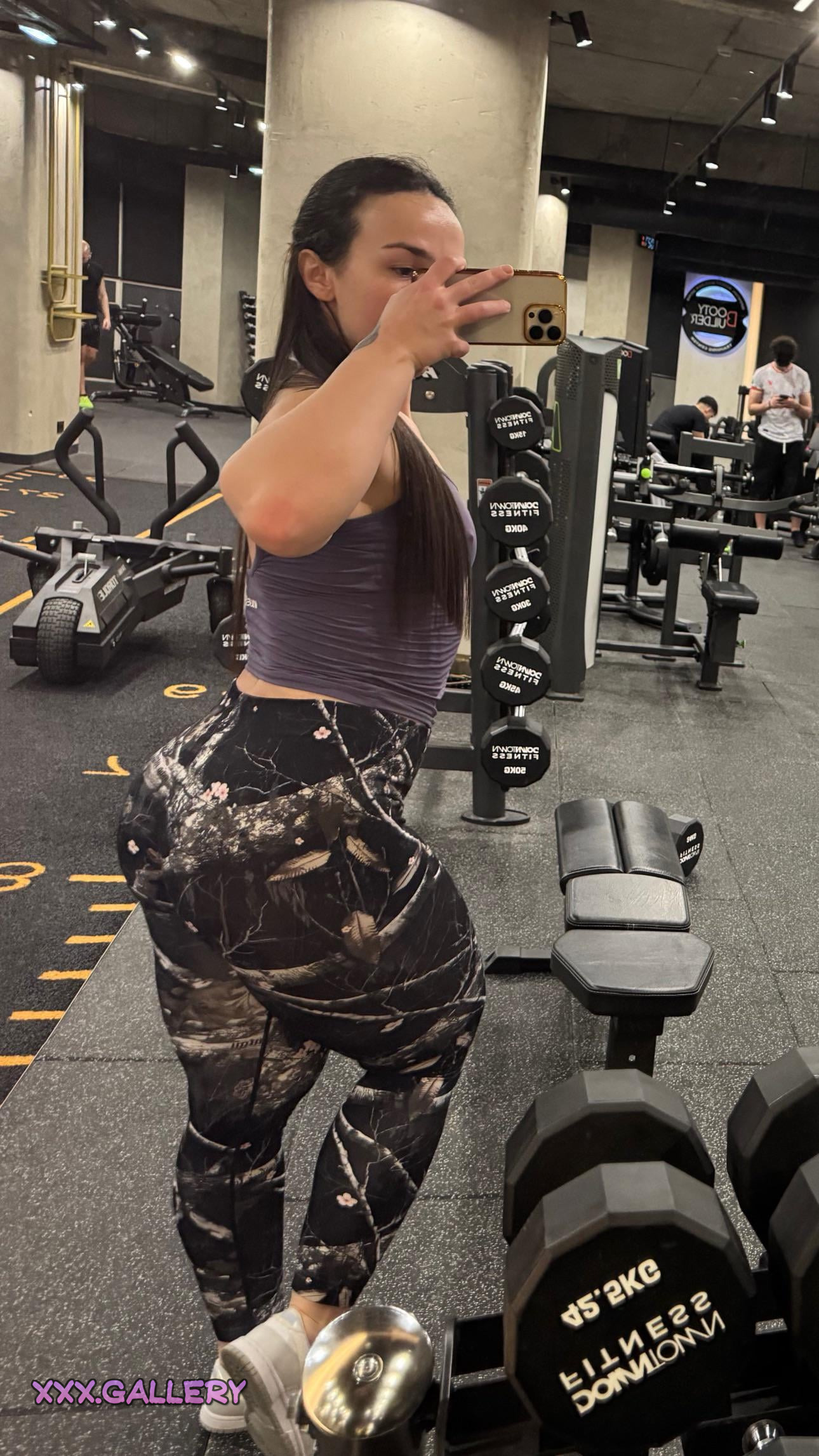 Appreciating the Power and Strength of Thick Thighs 🏋️