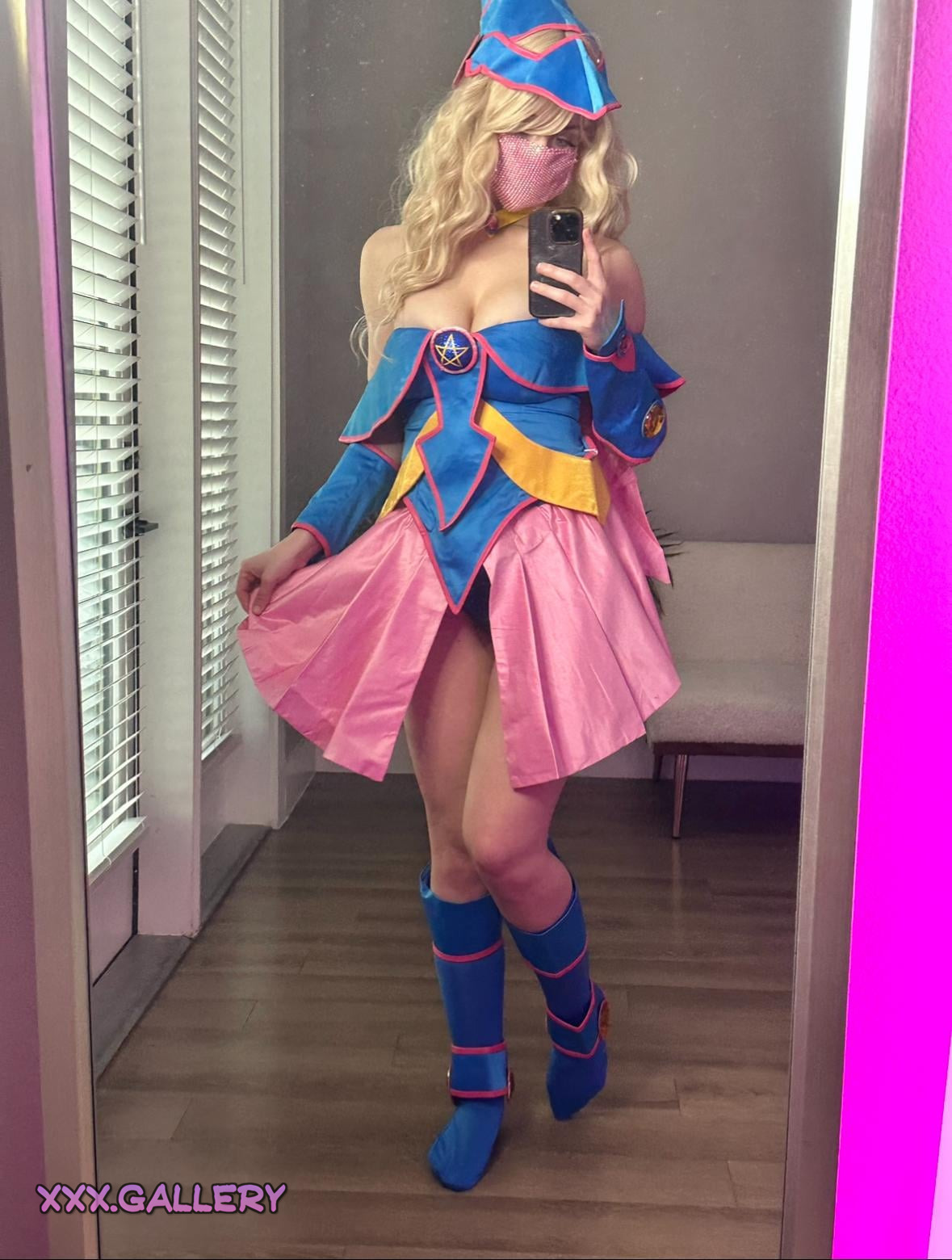 Dark Magician Girl 🔮: Seductive Yu-Gi-Oh! Cosplay 🌙