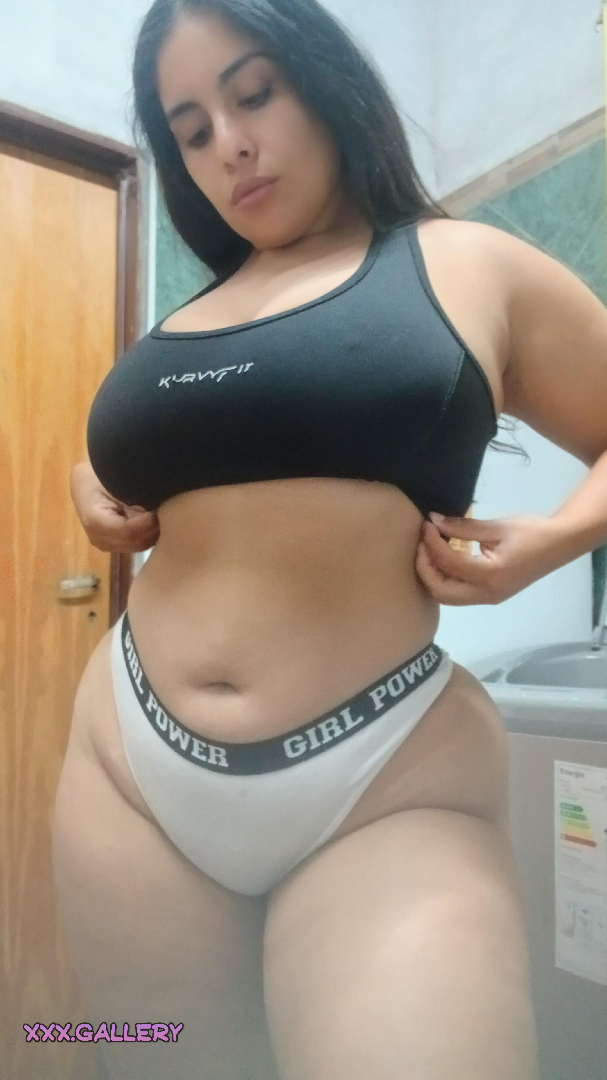 Why Brunettes Really Heat Things Up 🔥