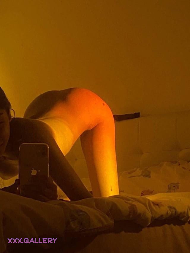 Petite, Delectably Brown Babe 🍫💛