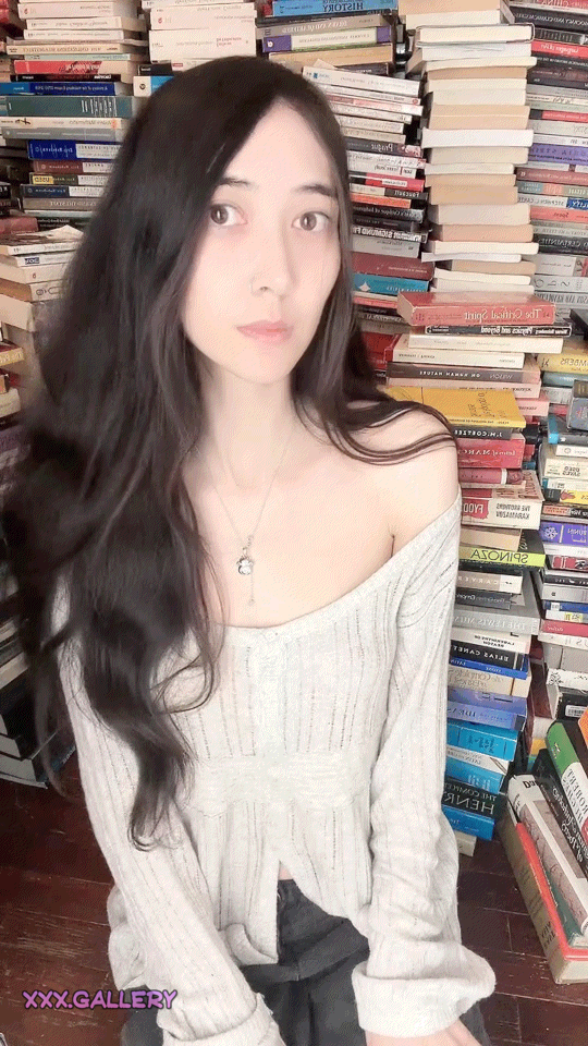 📚 Bookworms Unite: Share Your Favorite Erotic Novel 📚