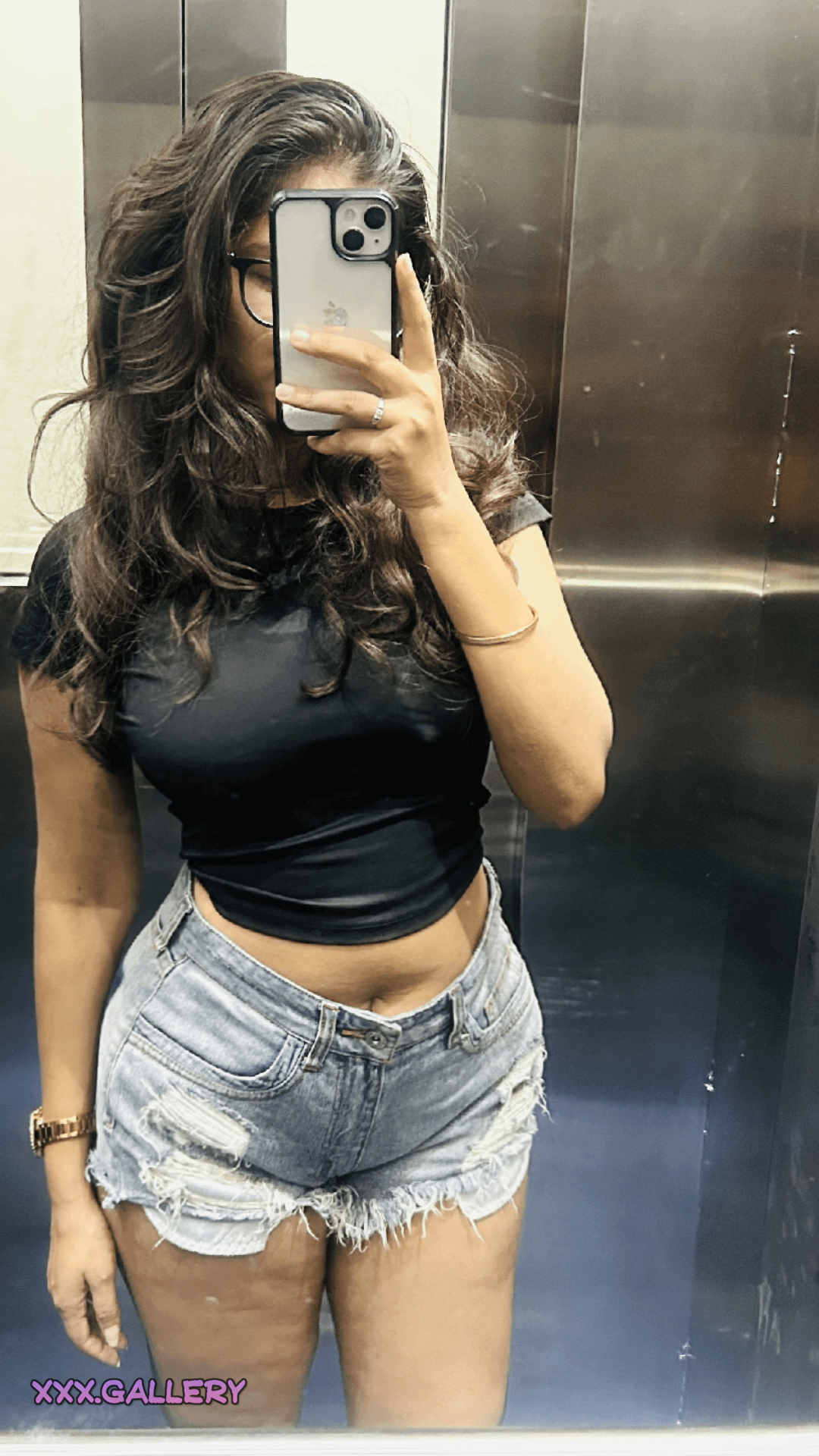 Savoring the Rich and Spicy Indian Brownie 🌶️🧫