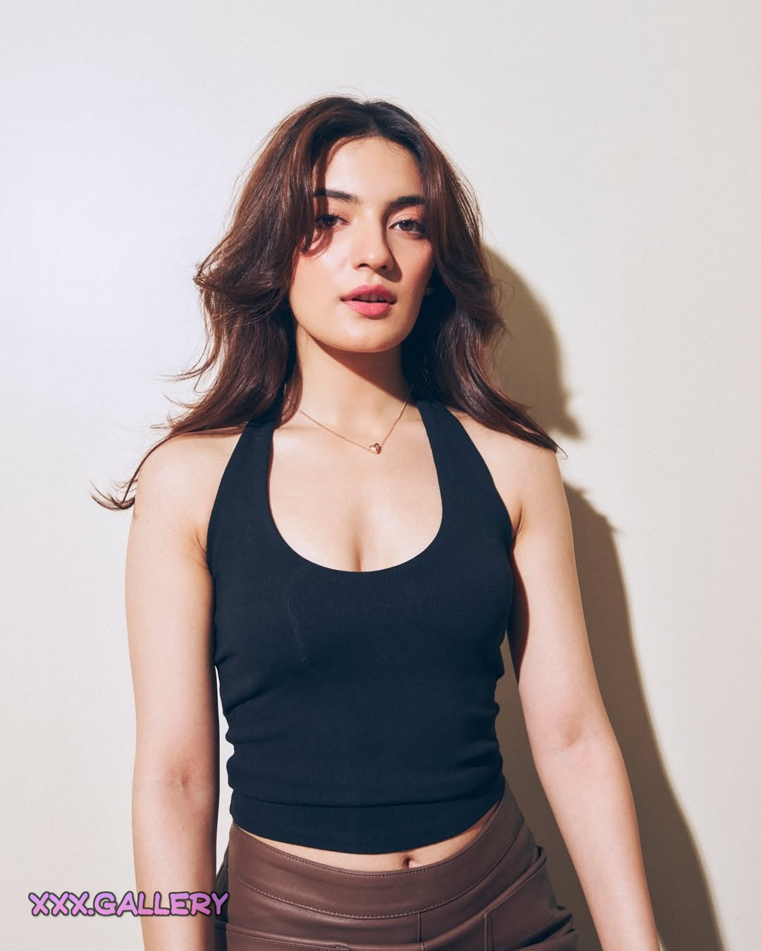 Beauty Unveiled: Pratibha Ranta’s Enchanting Allure 🌹