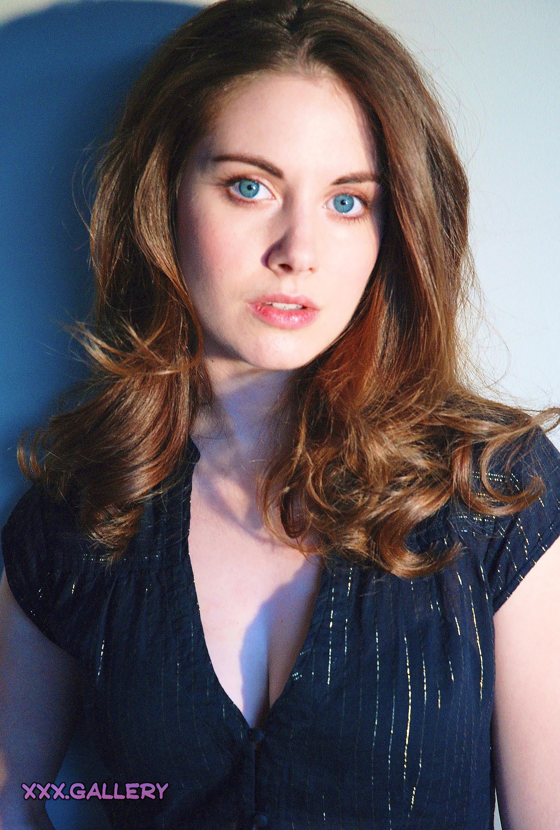Unleashing Alison Brie’s Enchanting Allure 🌹