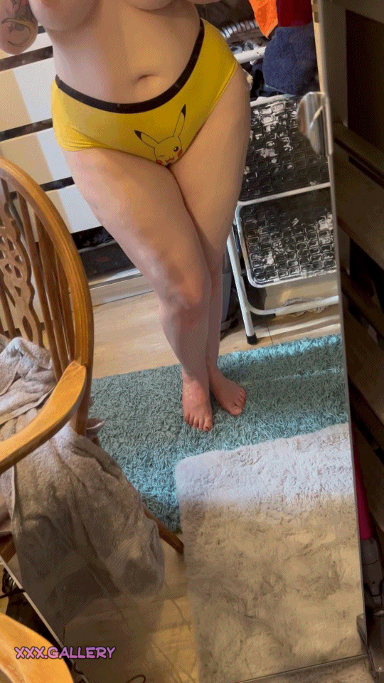 Curvy Girls: I Crave Men Who Embrace Their Desire to Dominate My Curves 💋