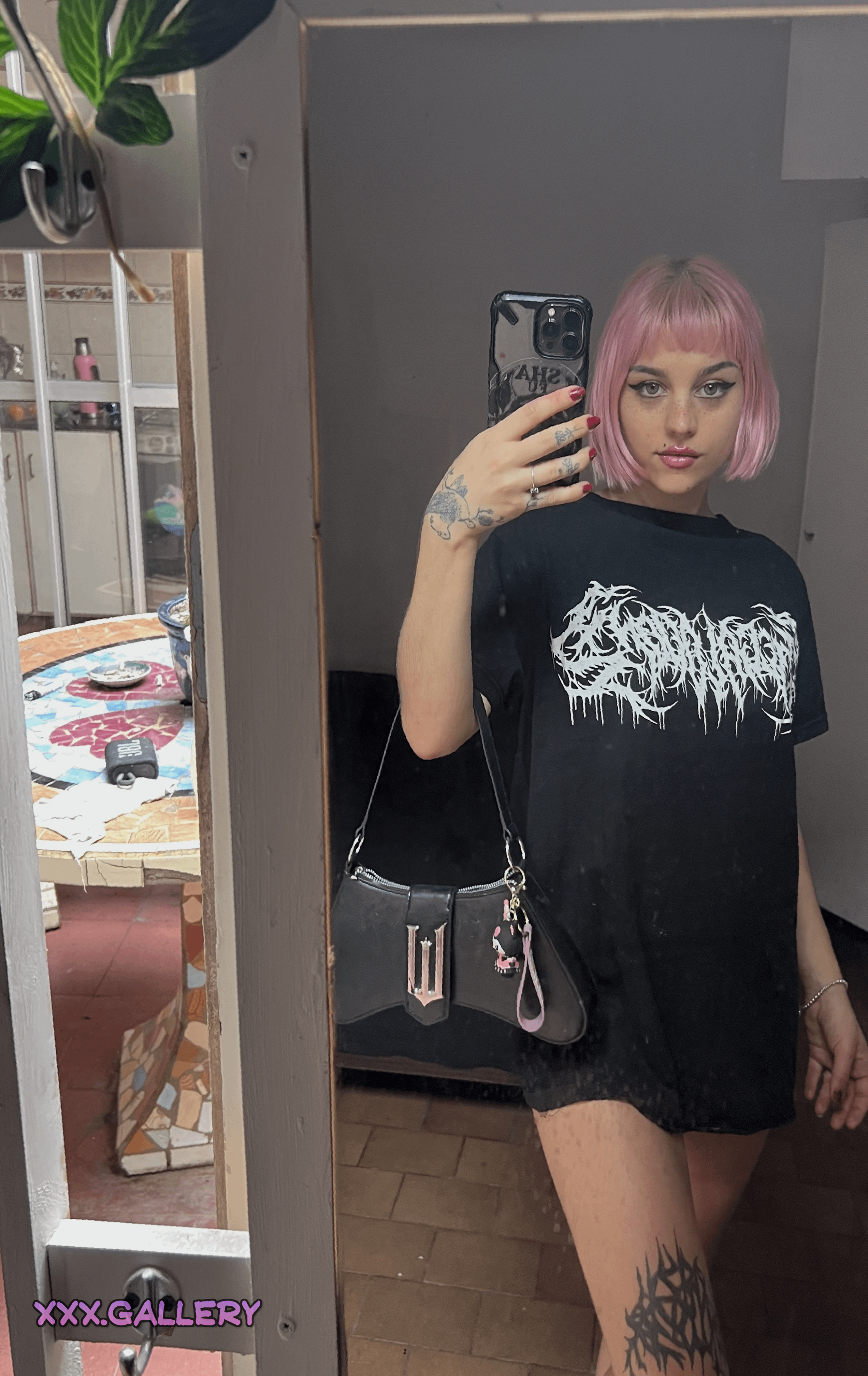 Seeking a Cozy Space for a Steamier Bath Experience 🛁🚴‍♀️ – Reach Out to Me Privately