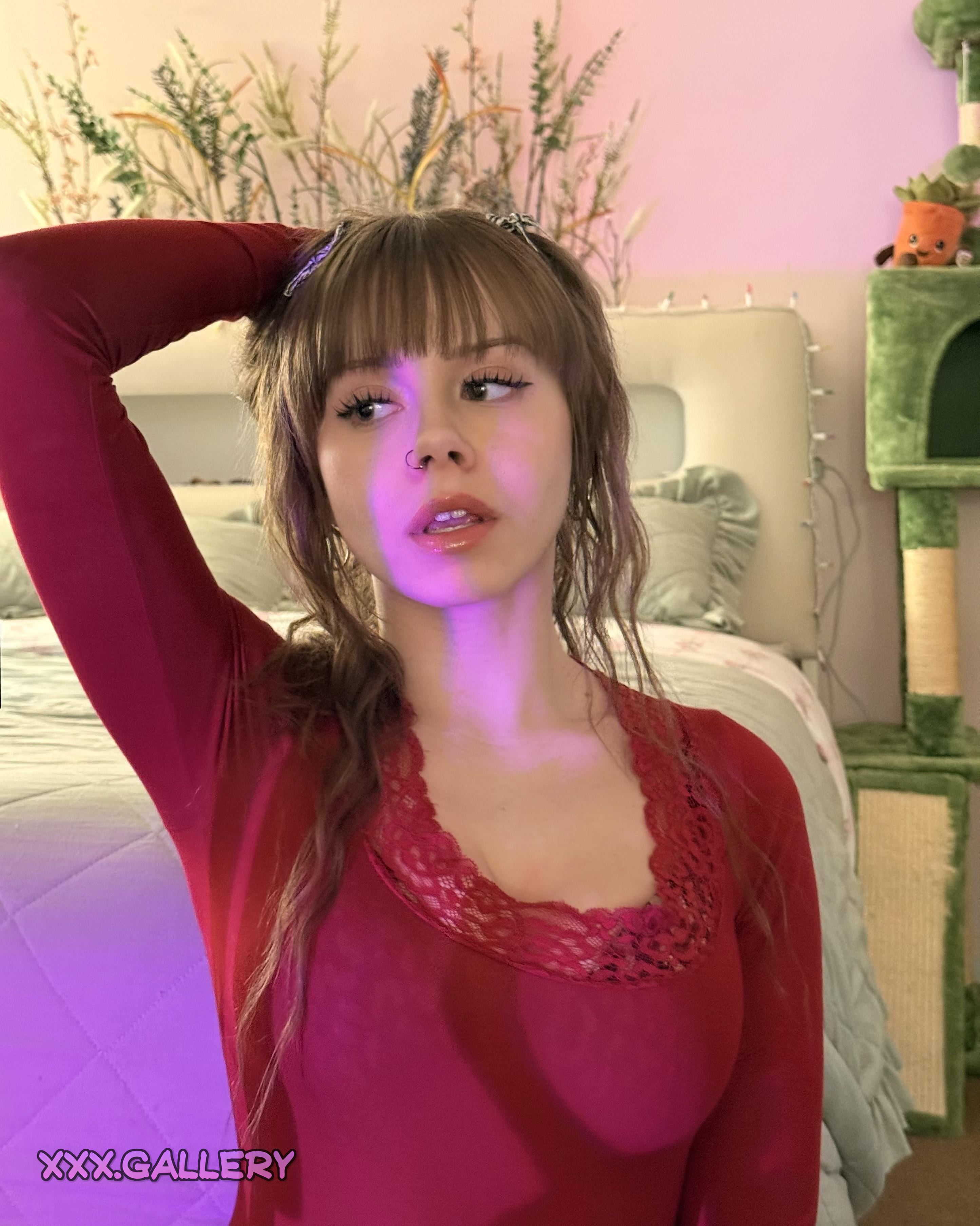 Not Really a Fancy Updo Gal 💇‍♀️💆‍♀️ – Brunette Beauty Unleashed