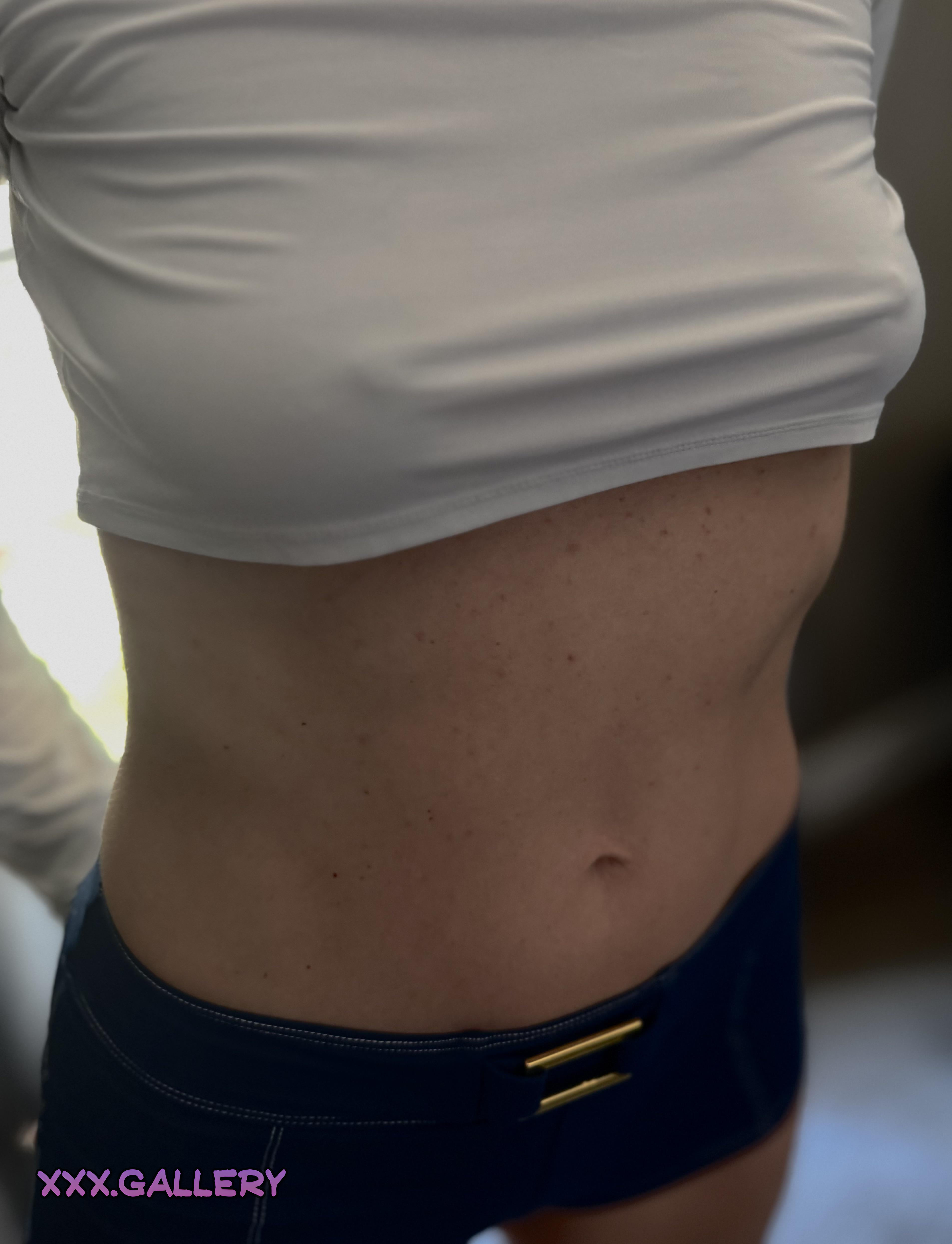 Unveiling My Secret to Comfortable, Seductive Half Sunshirts 🌞☀️