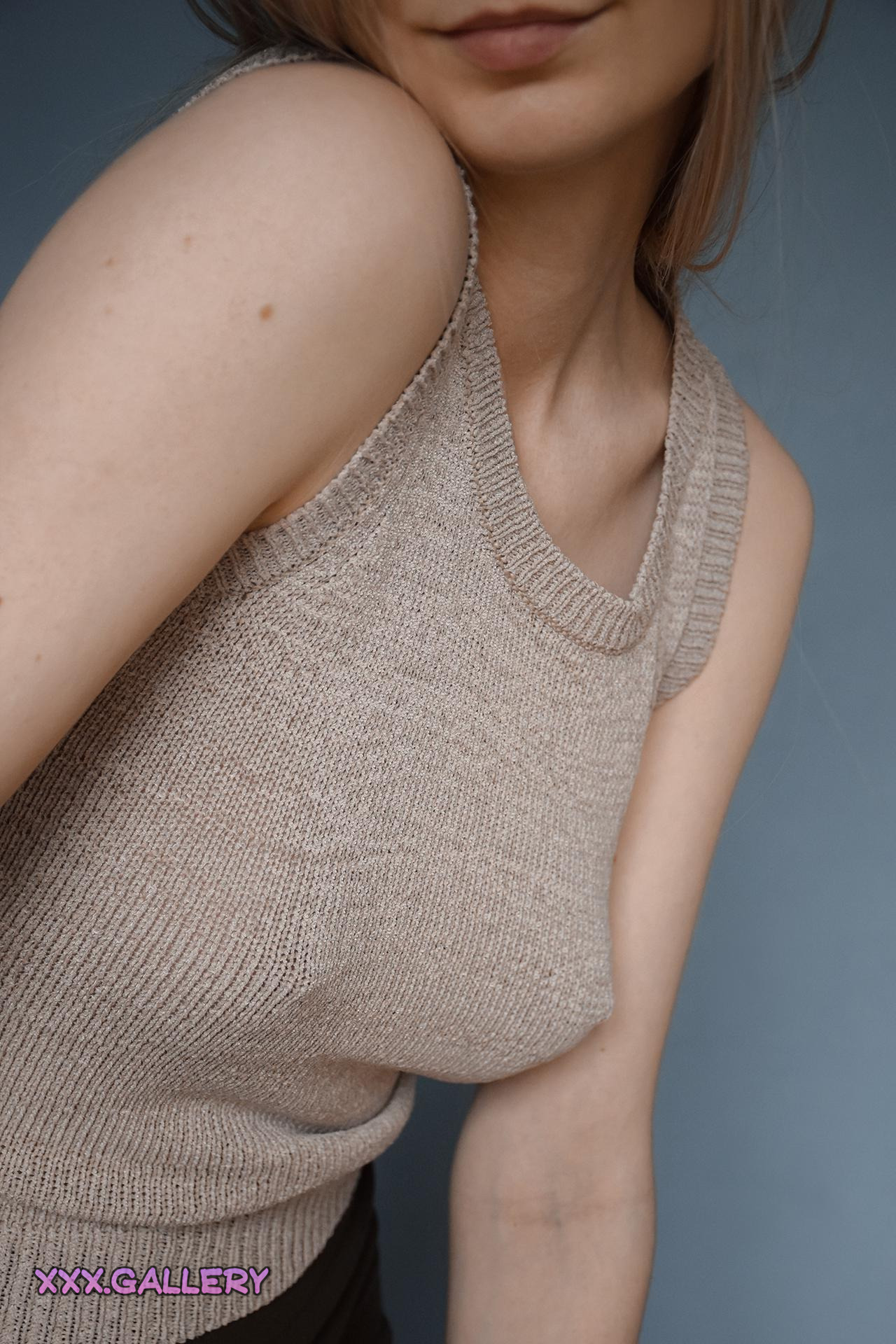 Daring to Go Braless: Is it Comfortable or Taboo? 💡