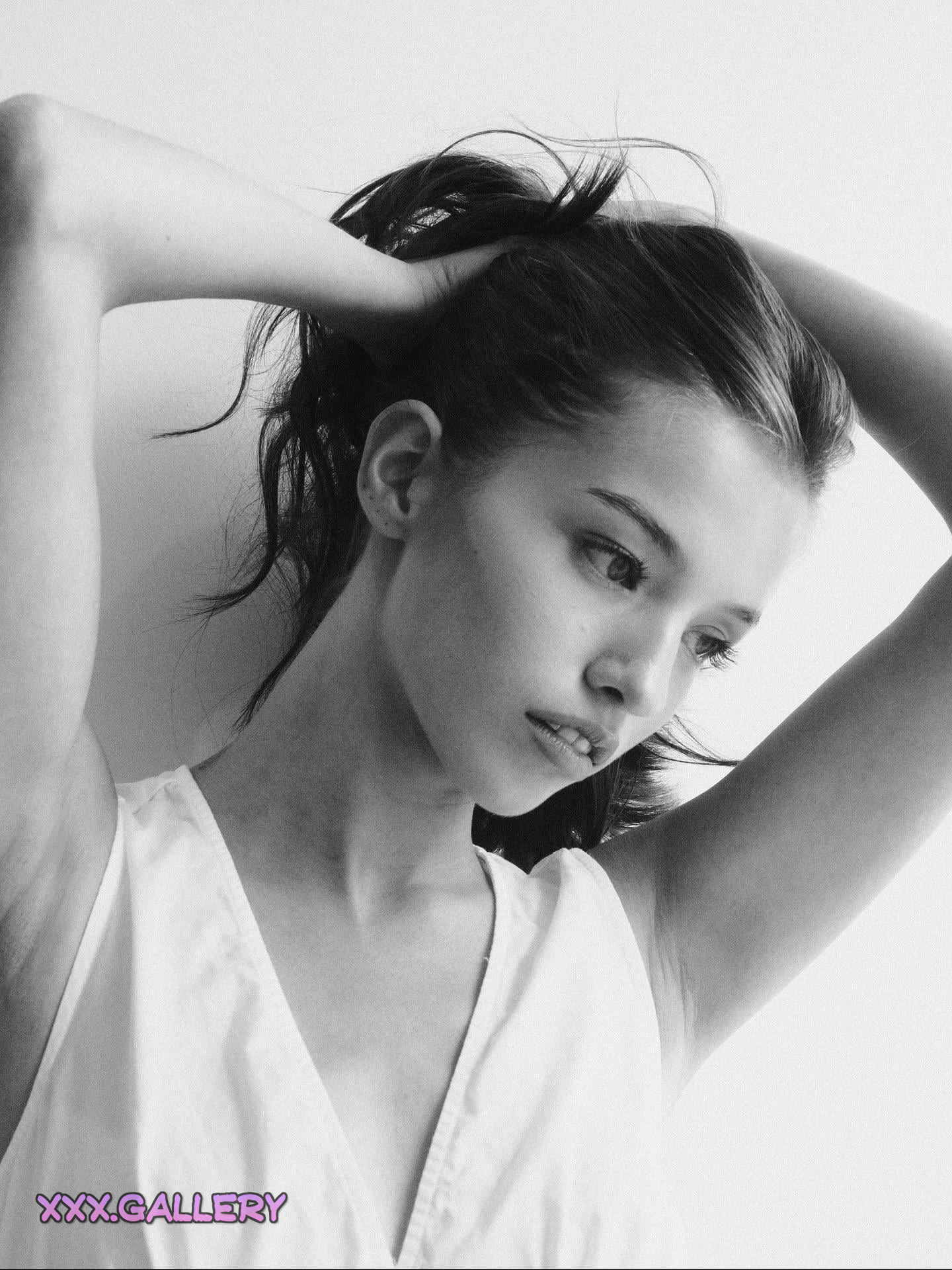 Michelle Storm: Sizzling Beauty 🔥