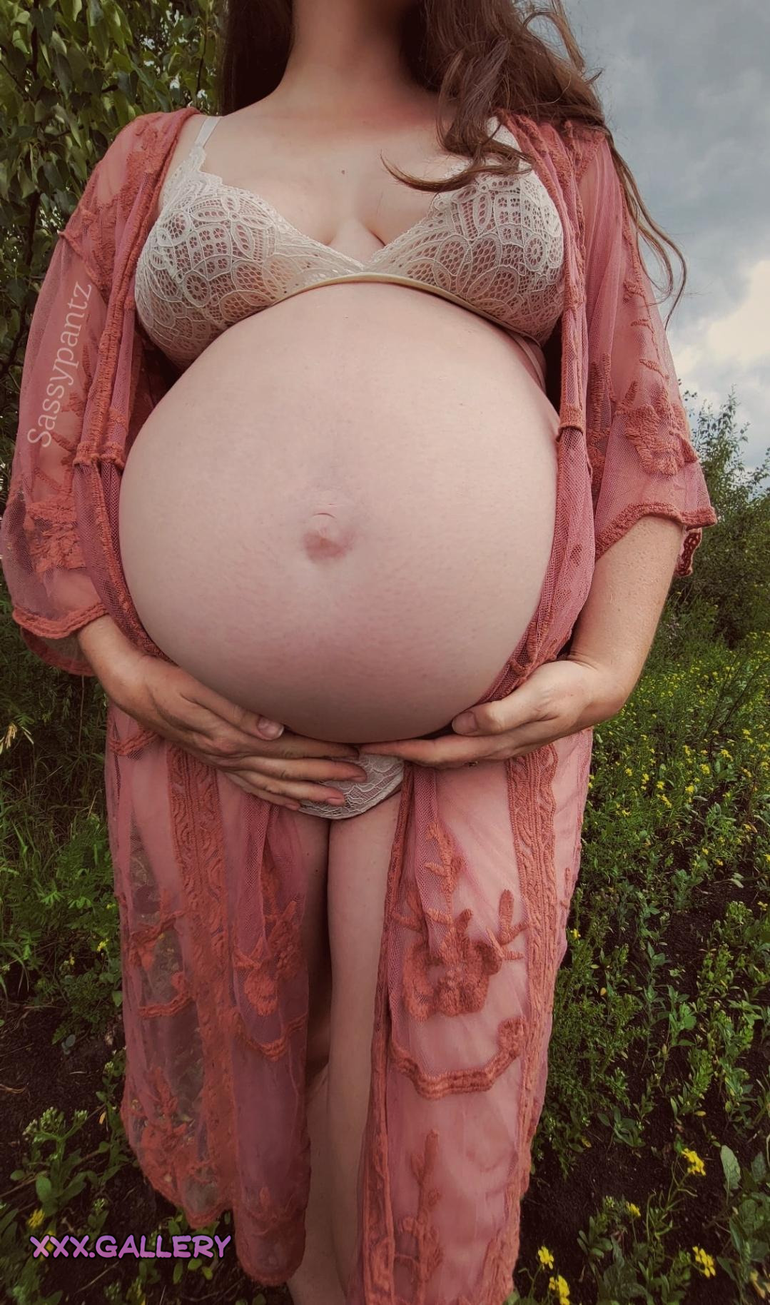 Craving the Allure of Pregnant Goddesses: Beyond Endless Creamy Moments 🍓🥗