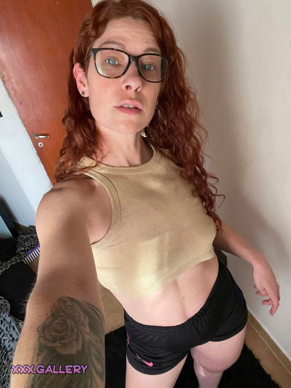 Unleash the 40-Year-Old Beast: Your Ultimate Guide to Awe-Inspiring Muscle Worship 🏋️🔥