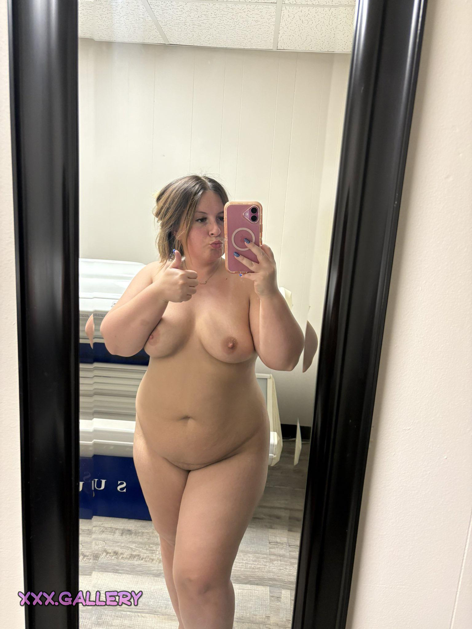 Curvy Bunnies: Hopping into Spring 🌷🥚