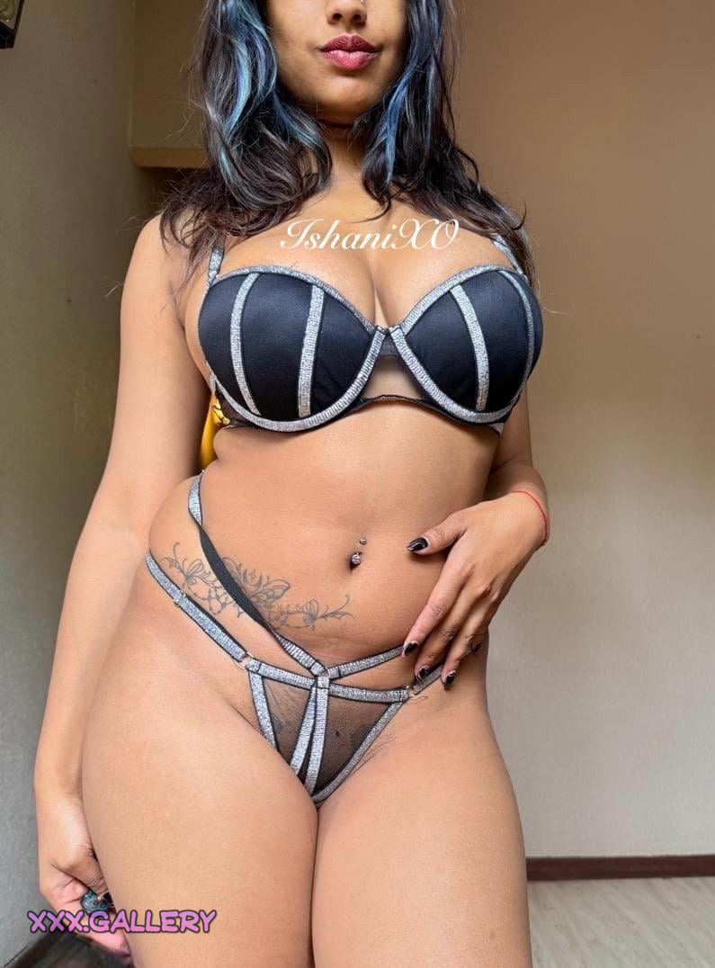 Discover the Allure of My Petite, Curvy Desi Figure 🏃‍♀️✨