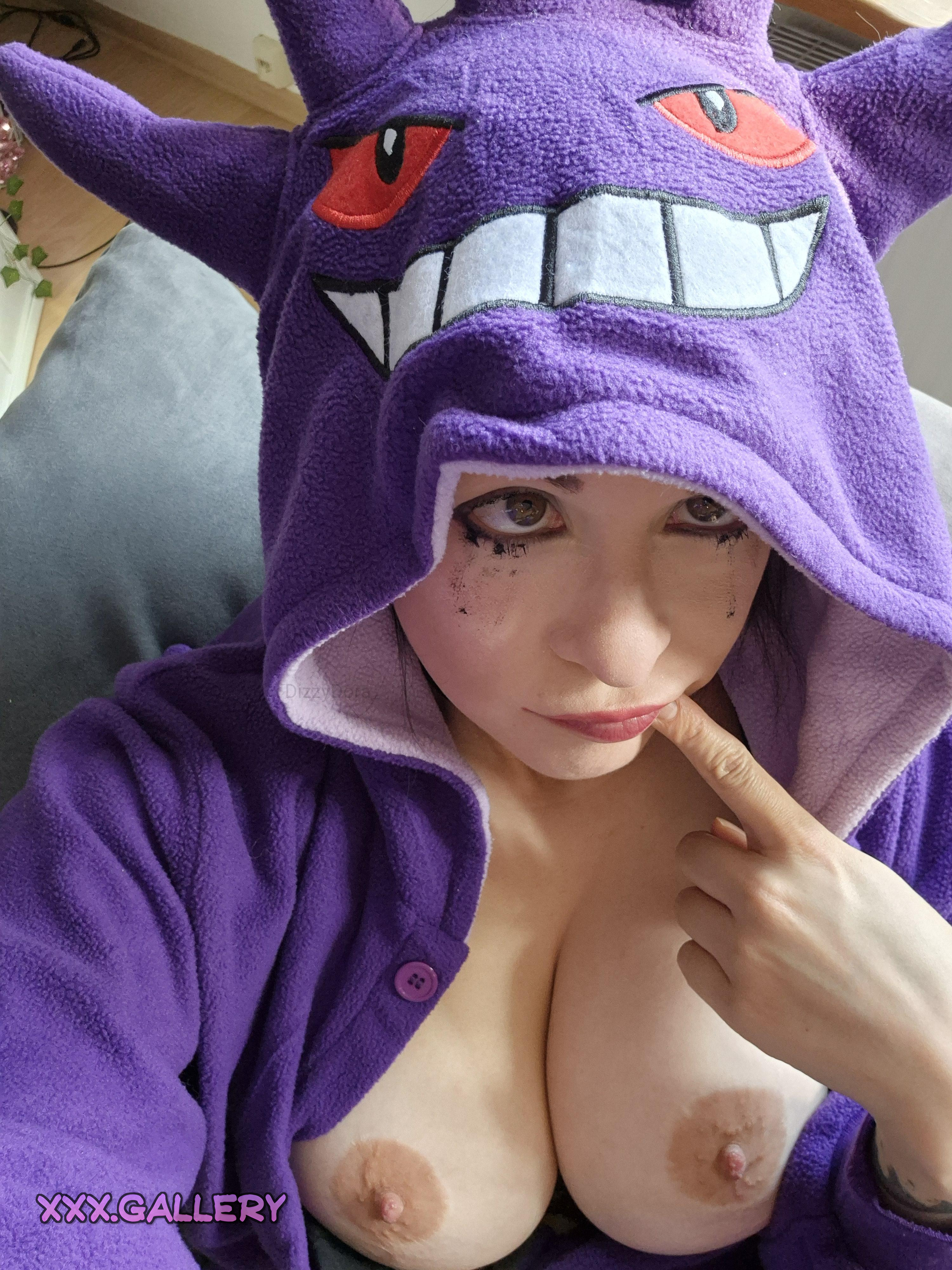 Feeling Hauntingly Attractive Tonight 👻💋