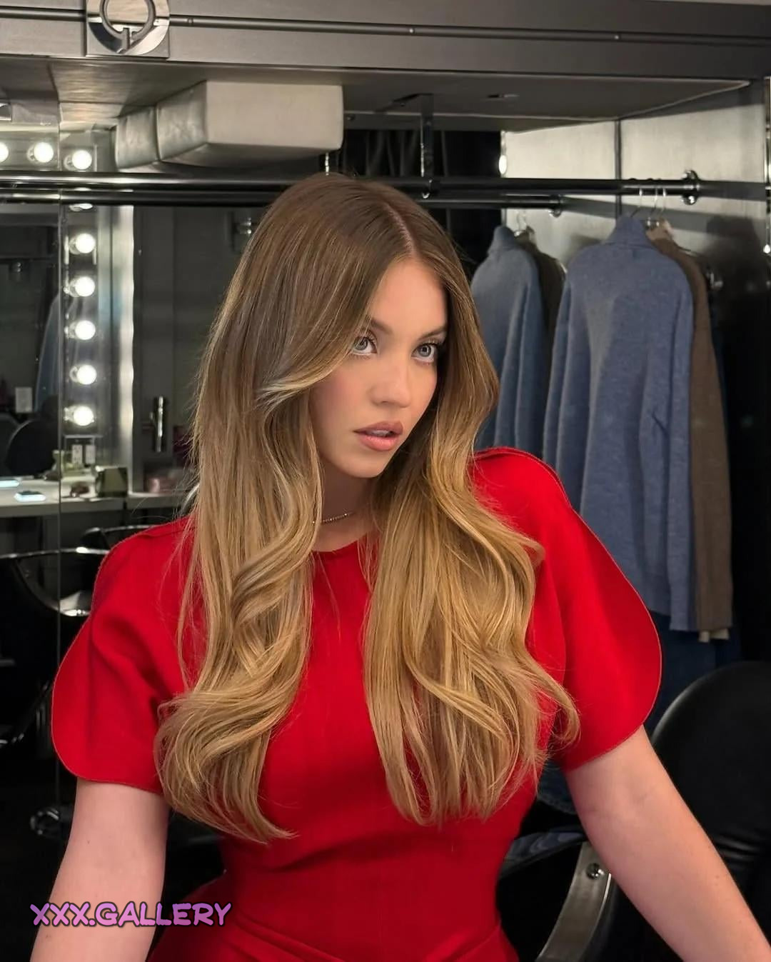 Sydney Sweeney: A Beauty Queen 🍑