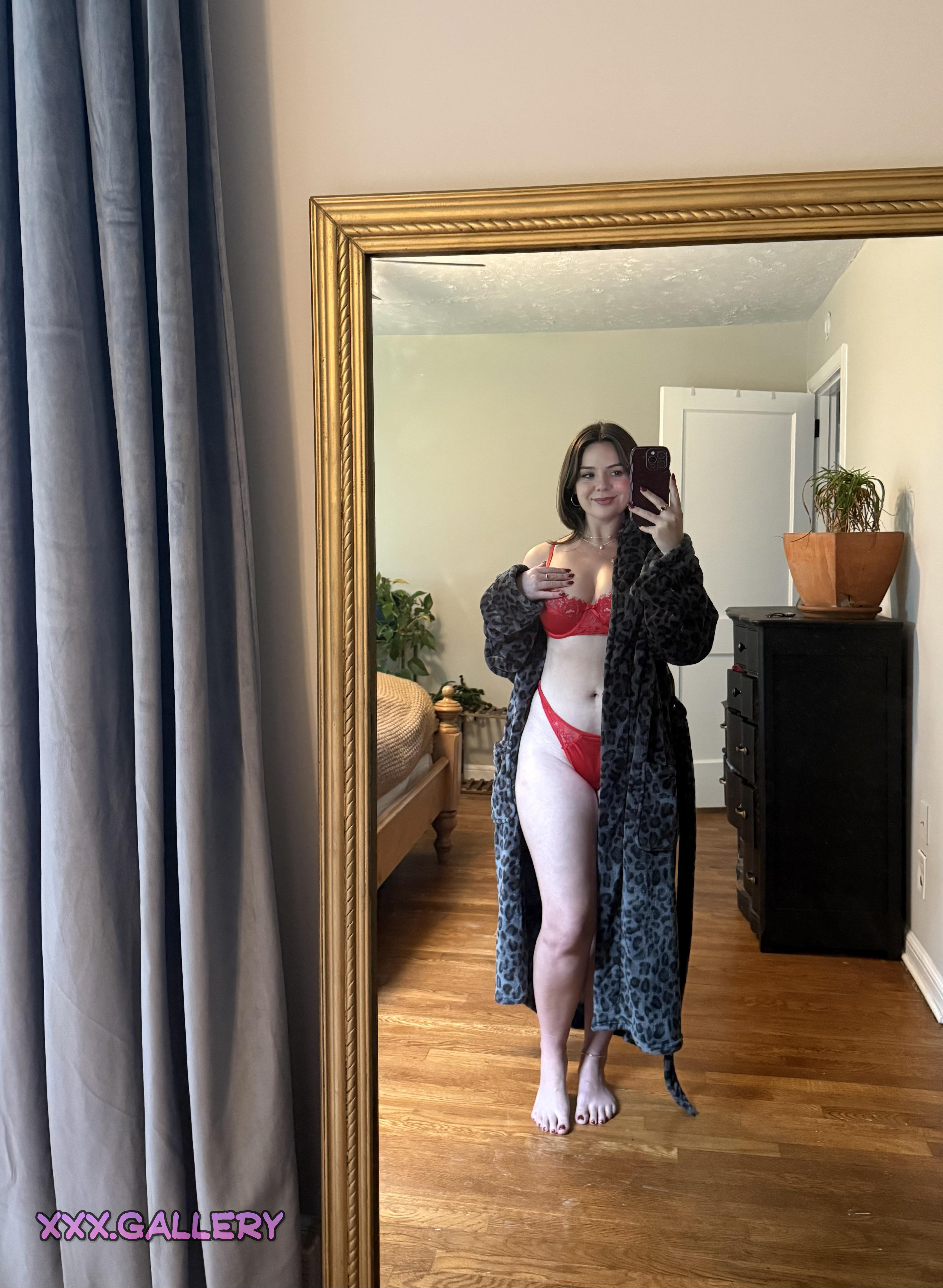 ✨ Brunette Bliss: Mastering the Art of Balance 🍑🔥