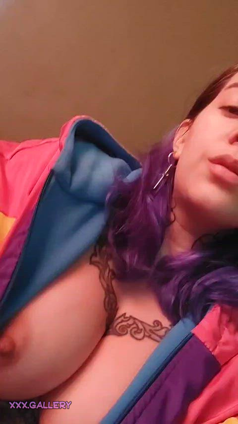 Goth Weekend Tease: Nipple Sucking Before The Party 🍑🔥
