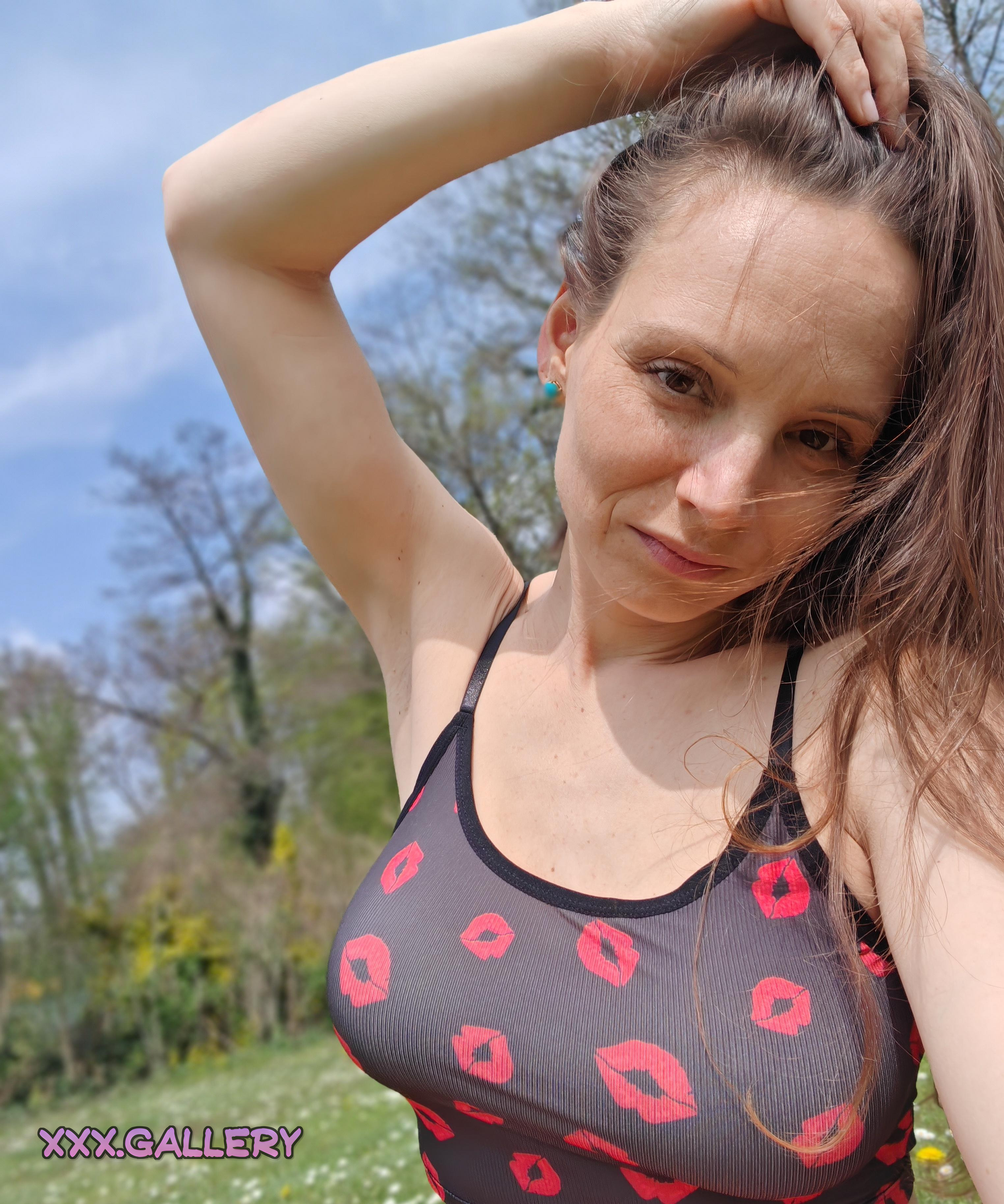 Sizzling Sunsets with Sultry Brunettes