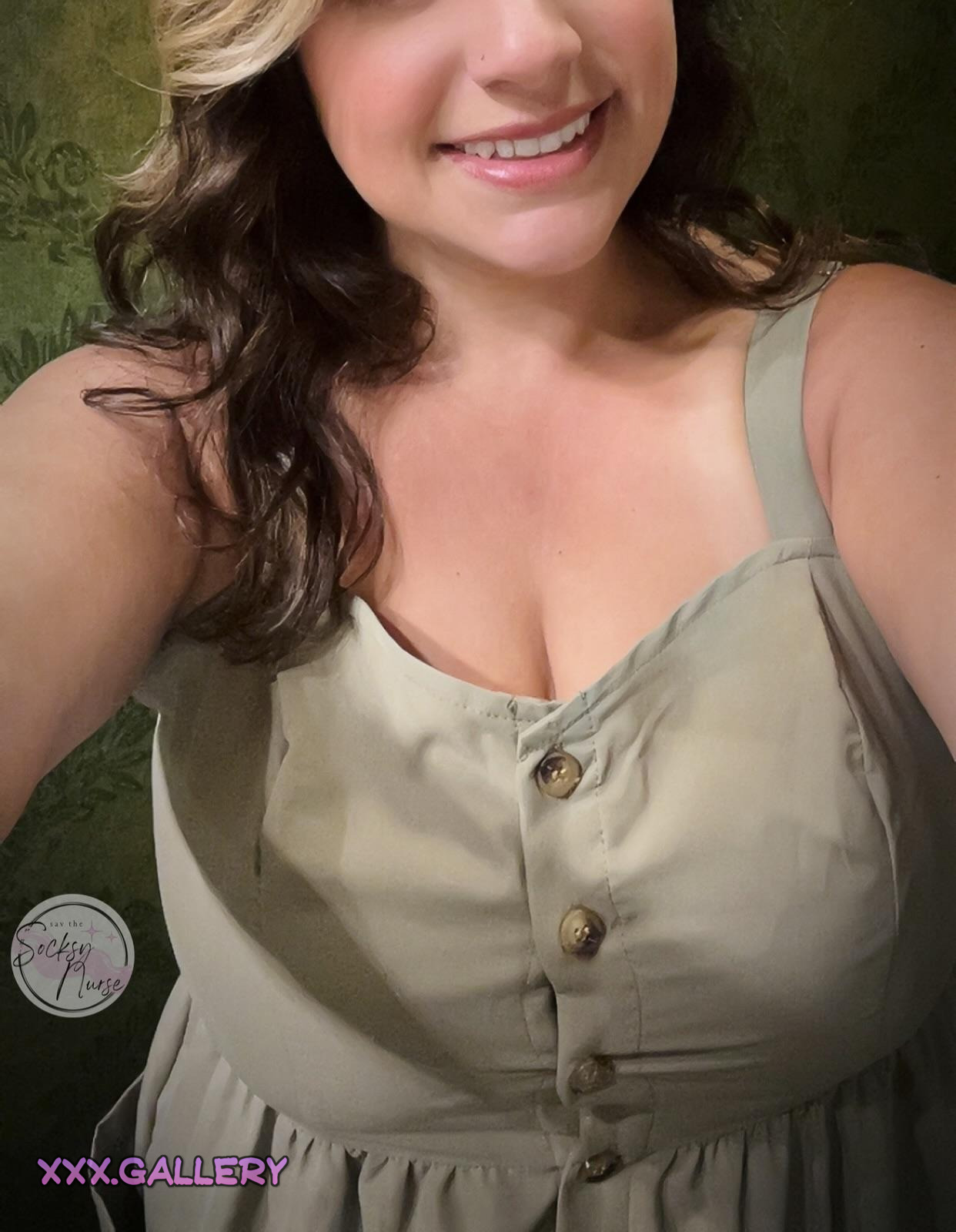 Caramel Sensations: Super Cute Brunette Wants Your Attention 🍑🔥