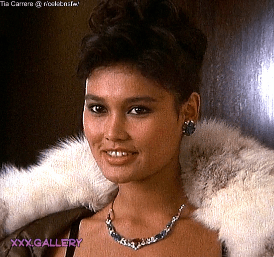 Tia Carrere: Latina Sultriness at Its Peak 🍑🔥