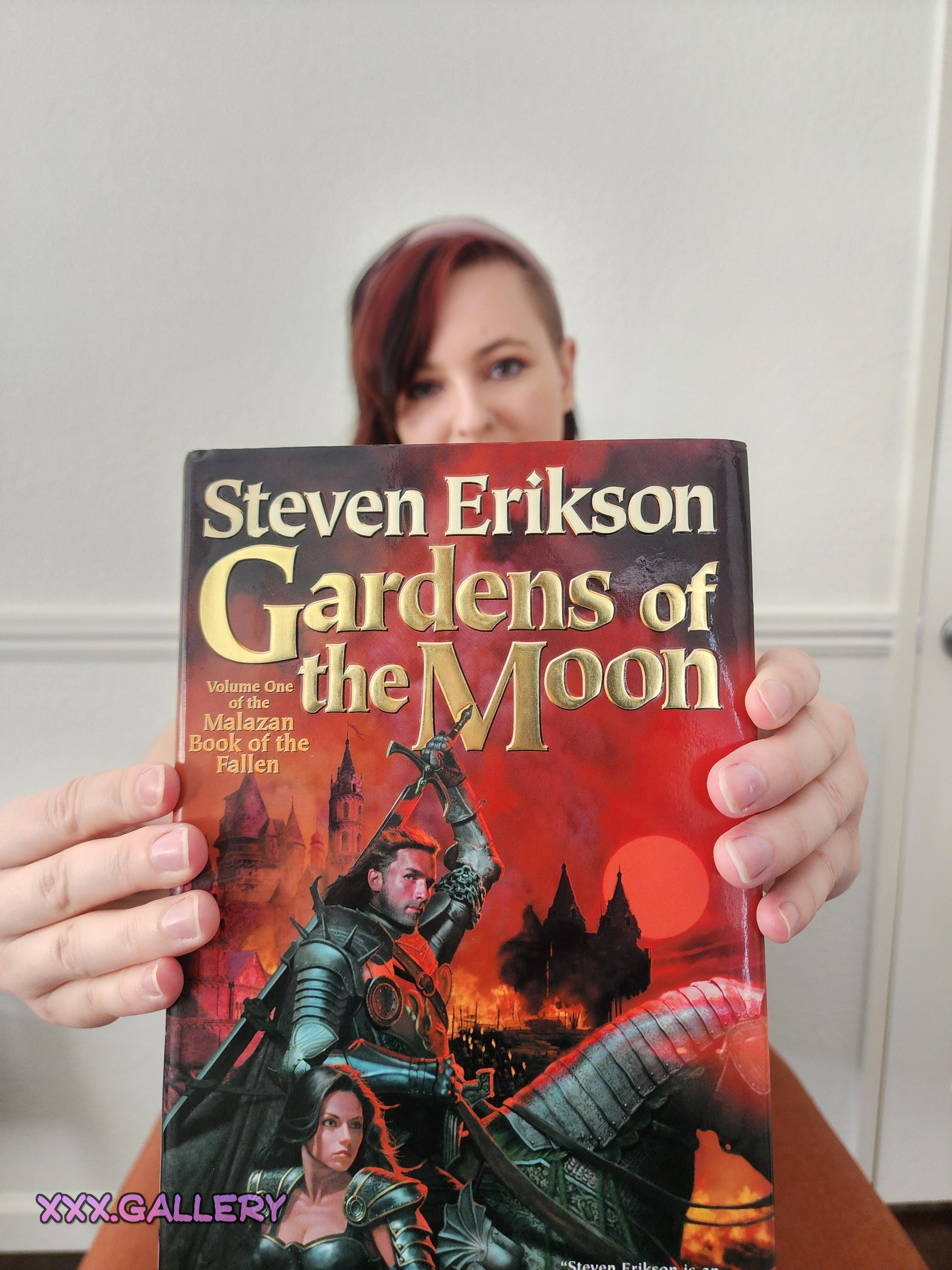 After Years of Resistance, I’ve Dived into the World of Nerdery! 🍑🔥