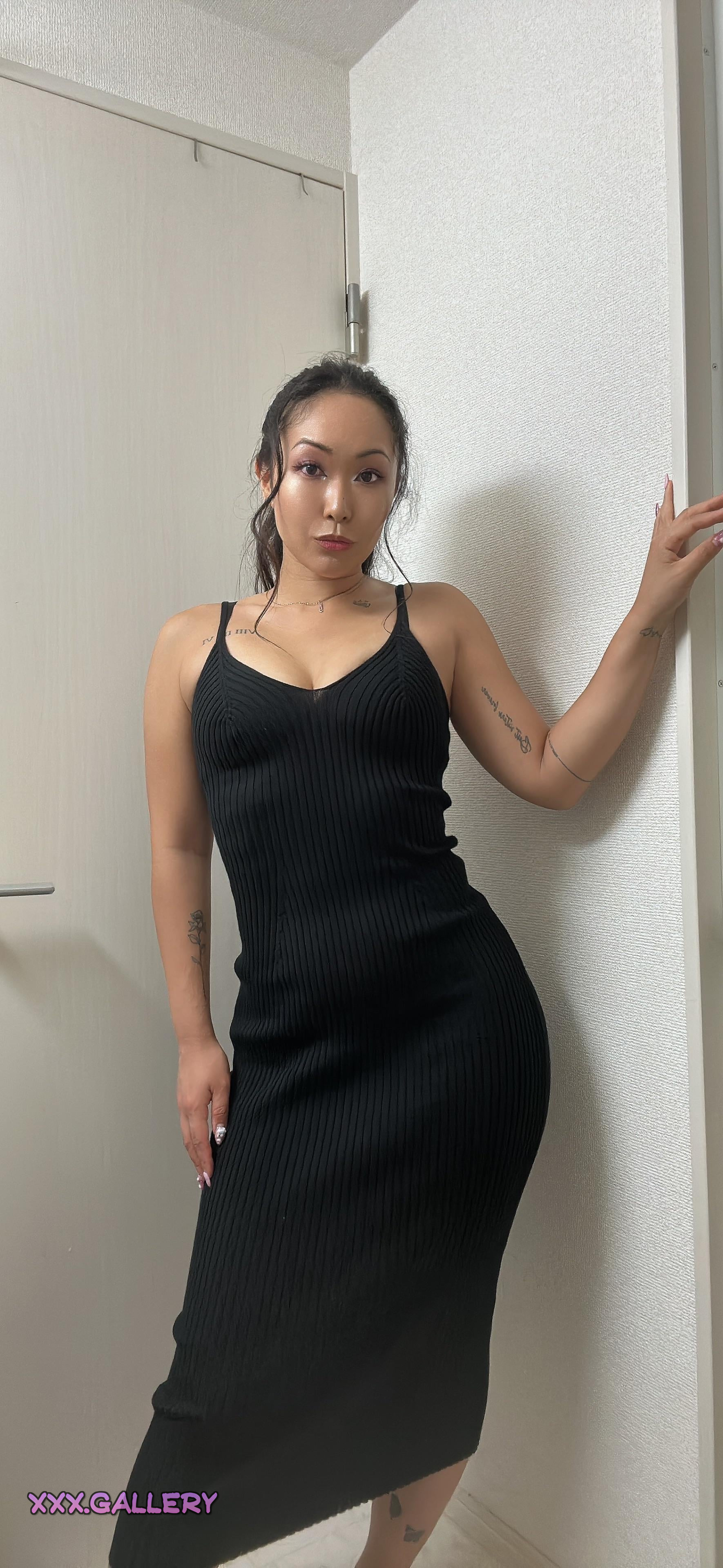 Asian Temptation: Dress Reveal 🍑😉