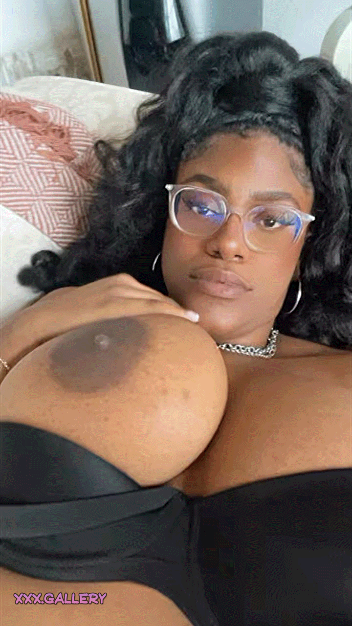 🔥Rate My Plump, Perky Boobs!👀